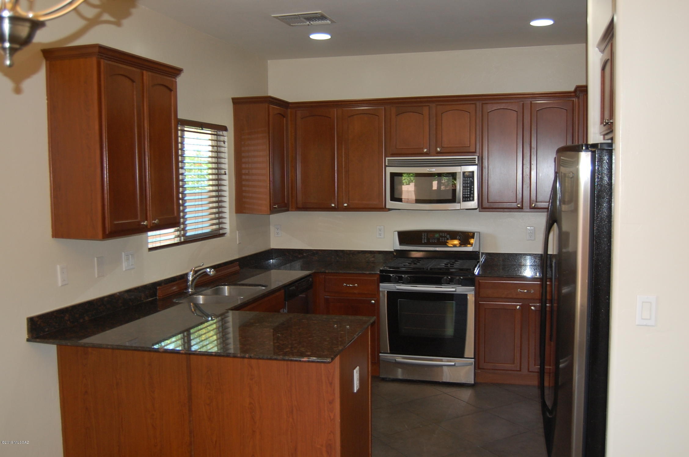 Paseo del Rio - Residential