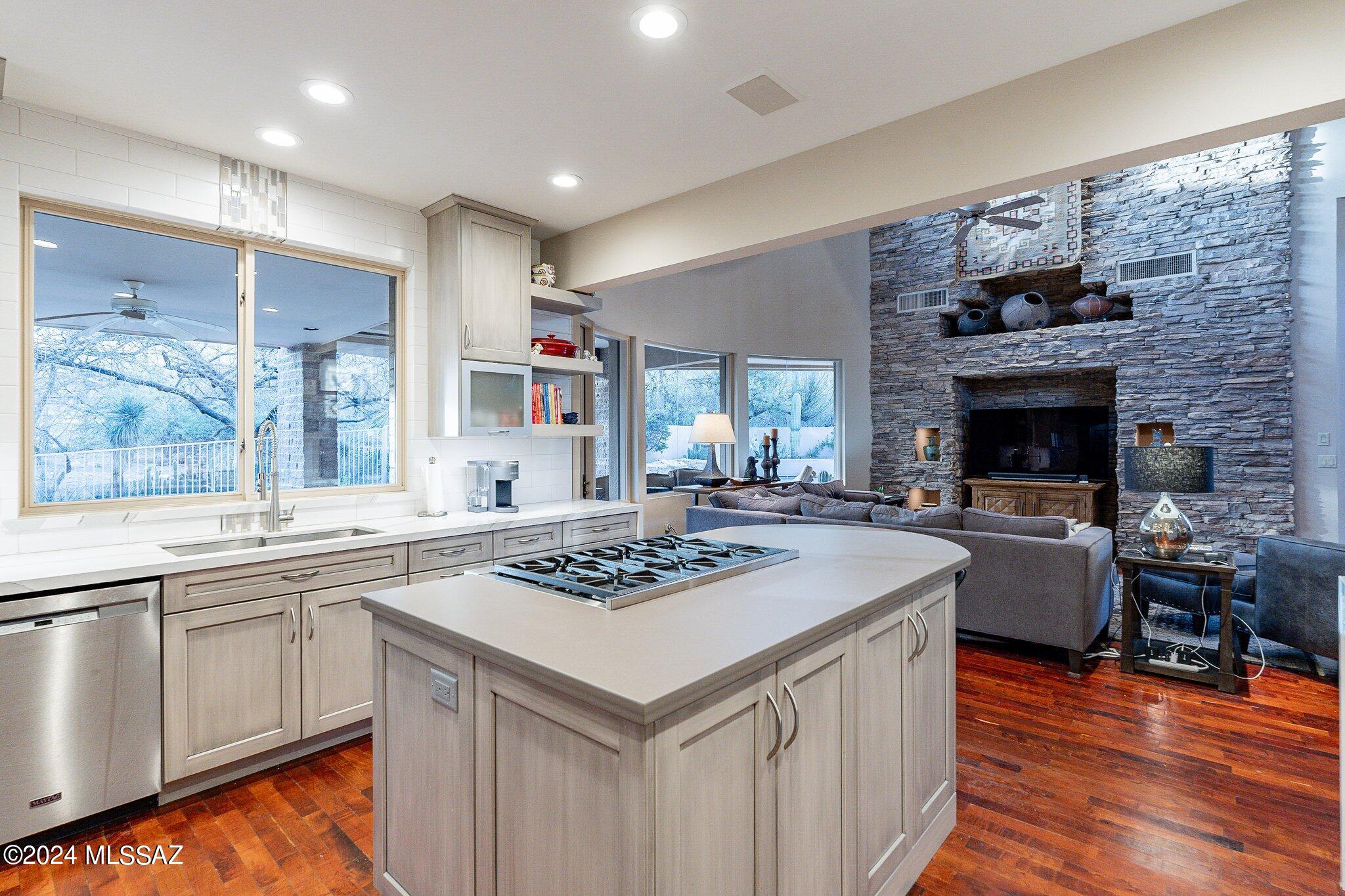 Ventana Canyon Estates (1-63) - Residential