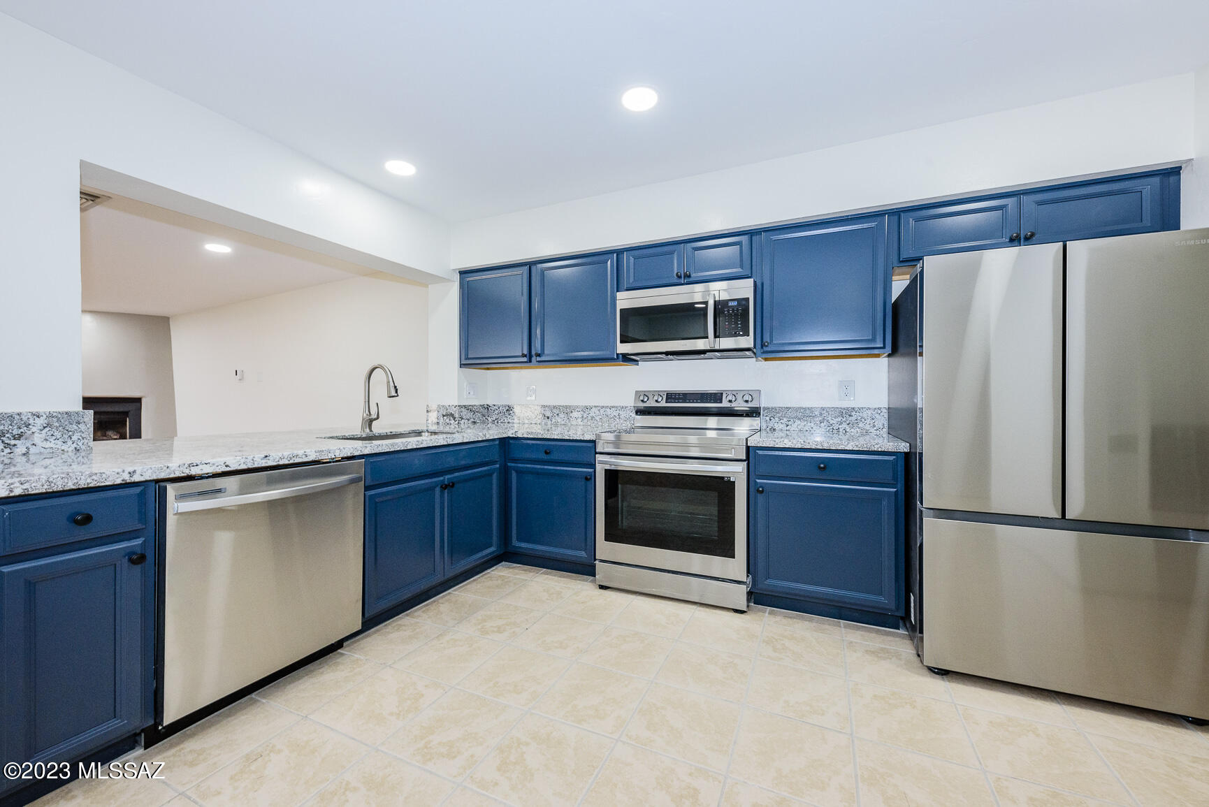 Eastern Hills Townhouses (1-25) - Residential Lease
