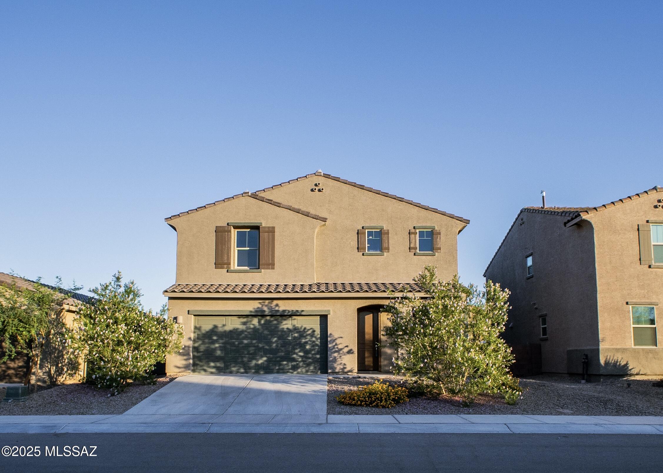 12105 W Avianna Way