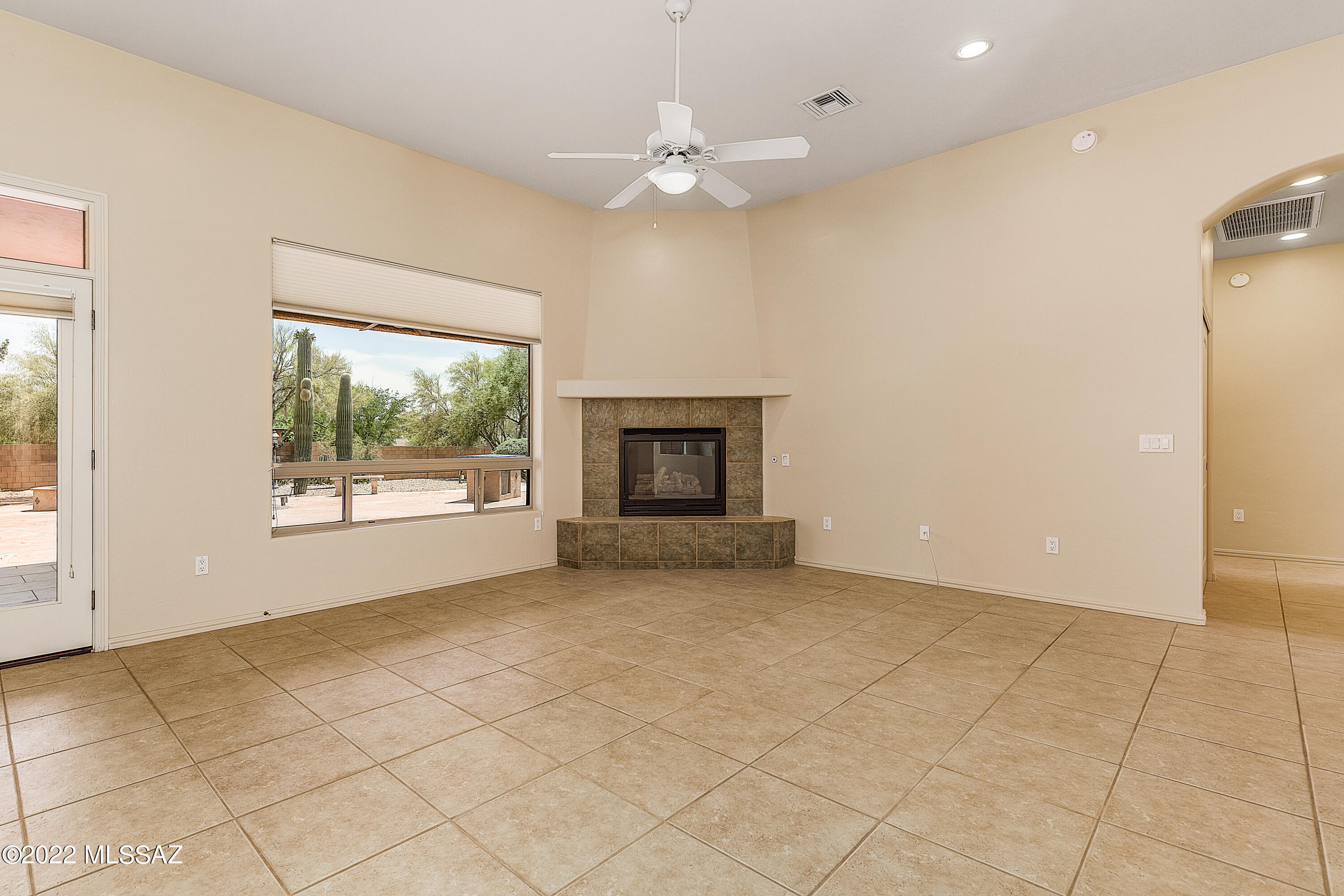 Unsubdivided - Residential Lease