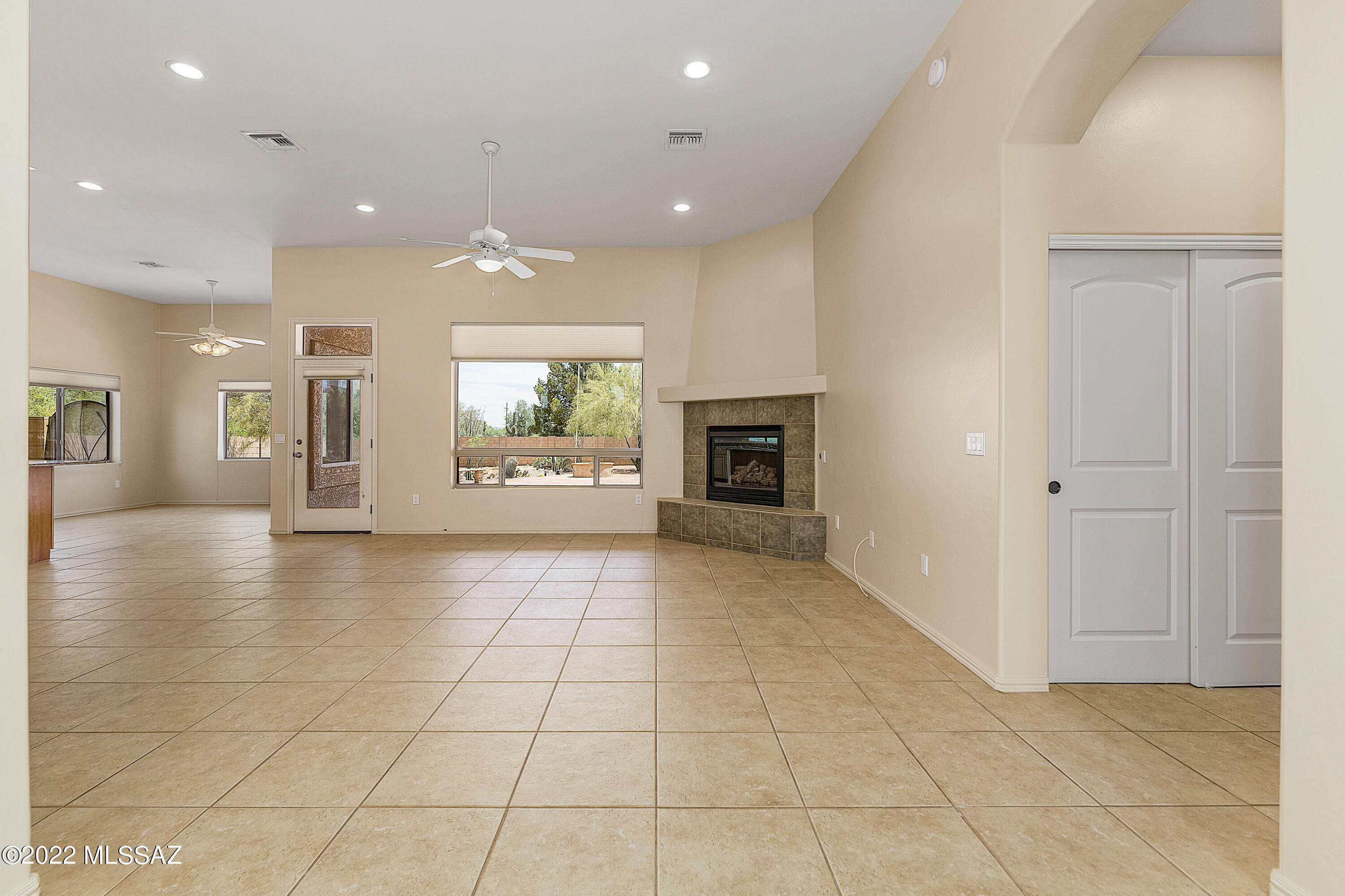Unsubdivided - Residential Lease