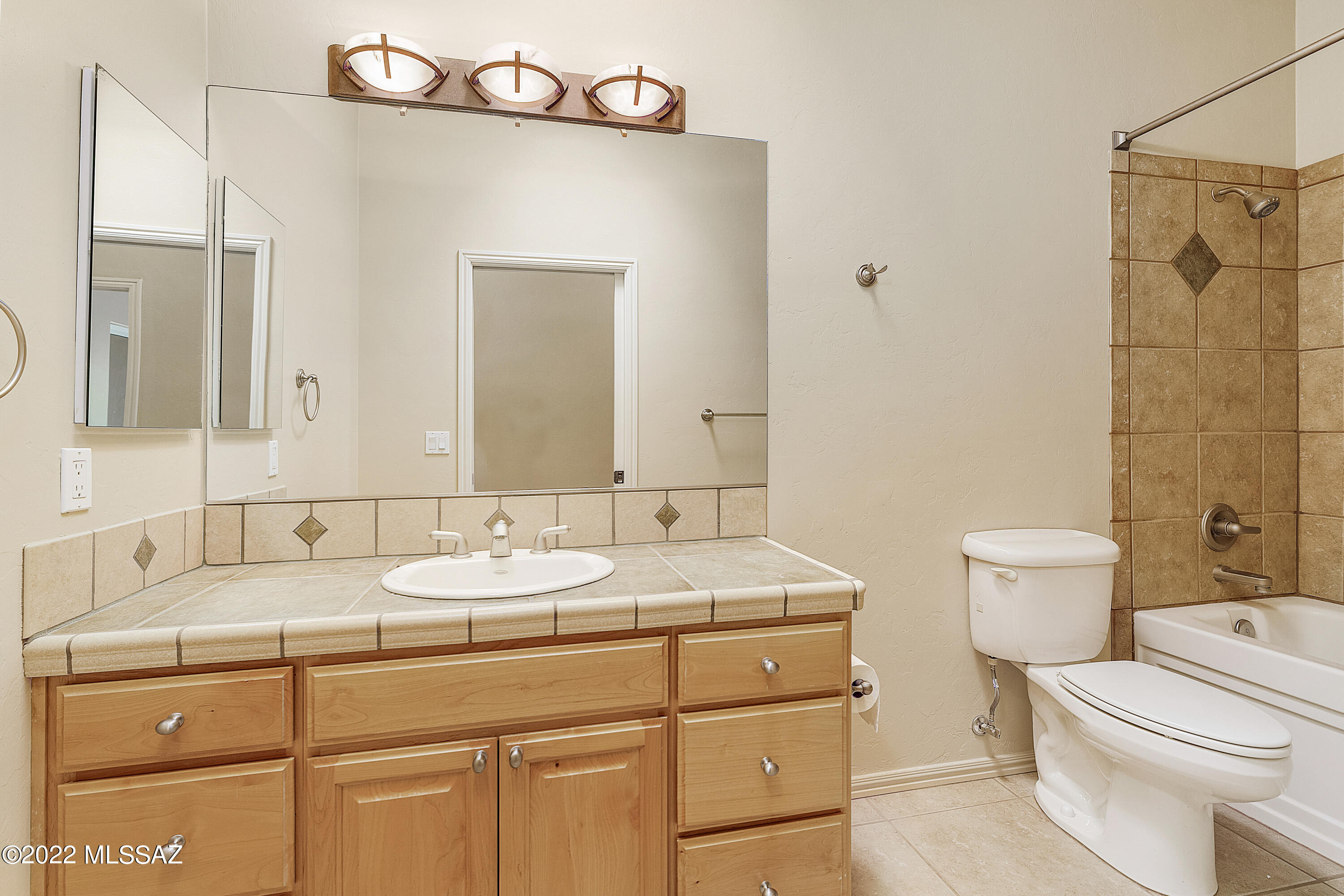 Unsubdivided - Residential Lease