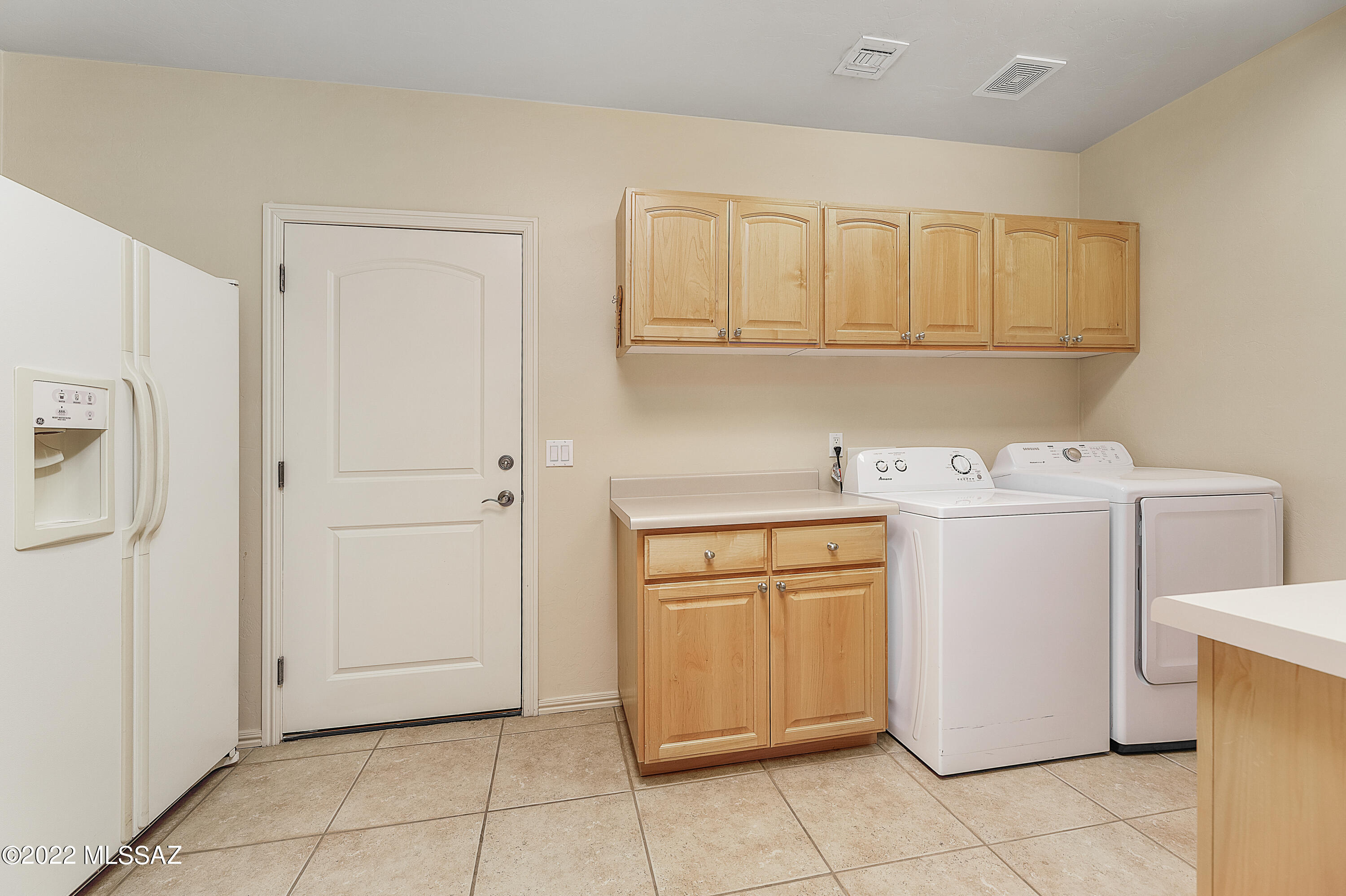 Unsubdivided - Residential Lease