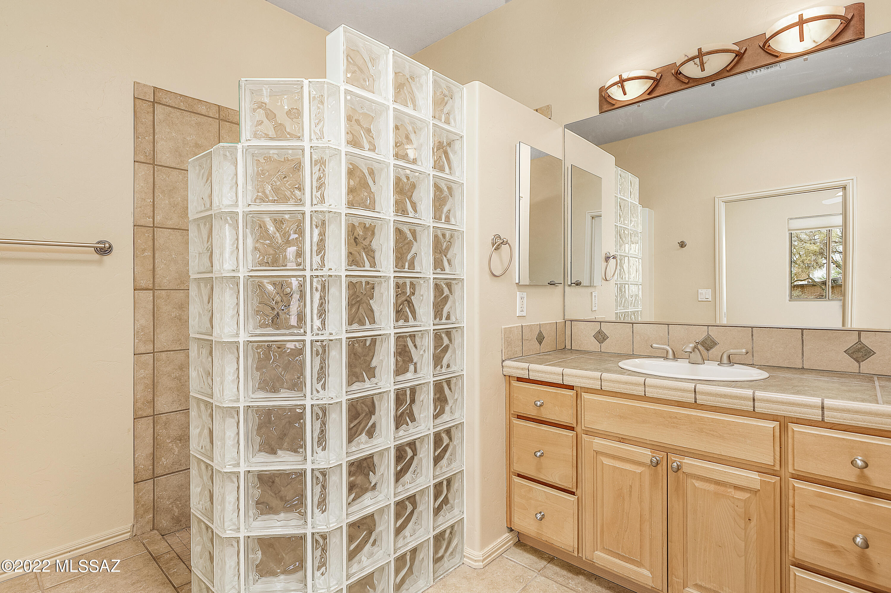 Unsubdivided - Residential Lease