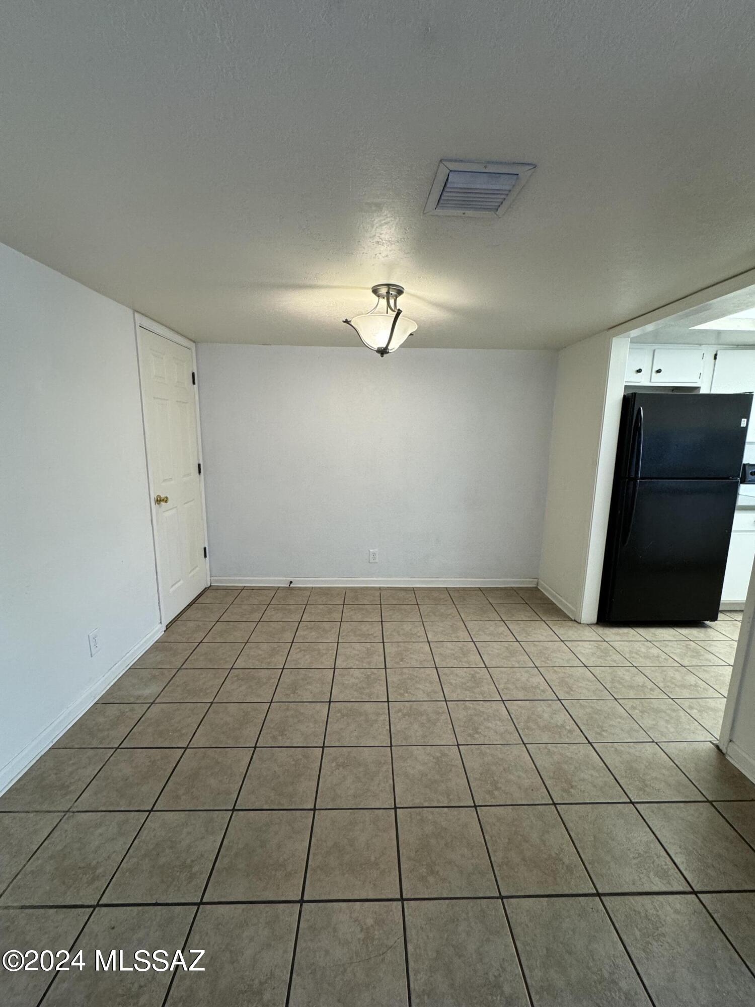 Valle Cereza (1-59) - Residential