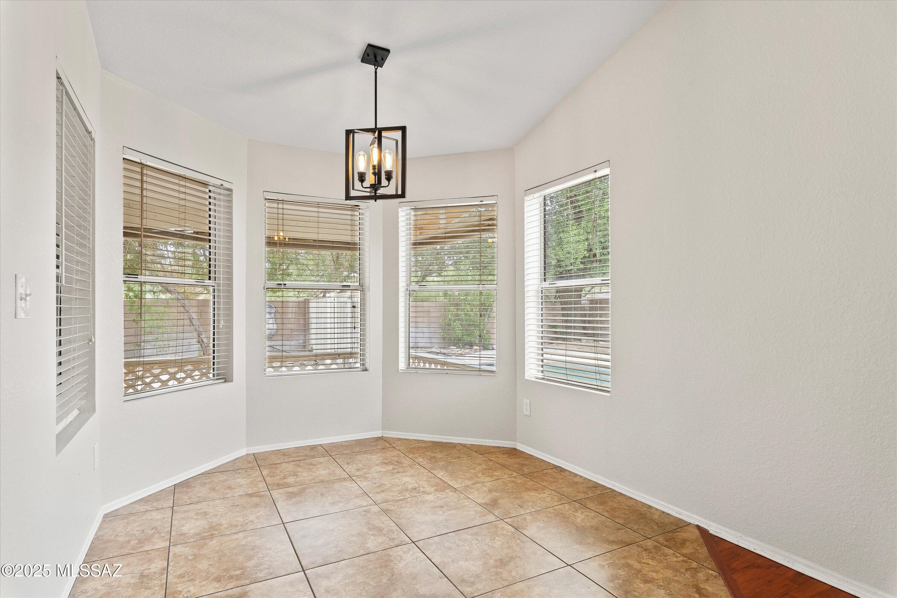 1626 W Duskfire Place