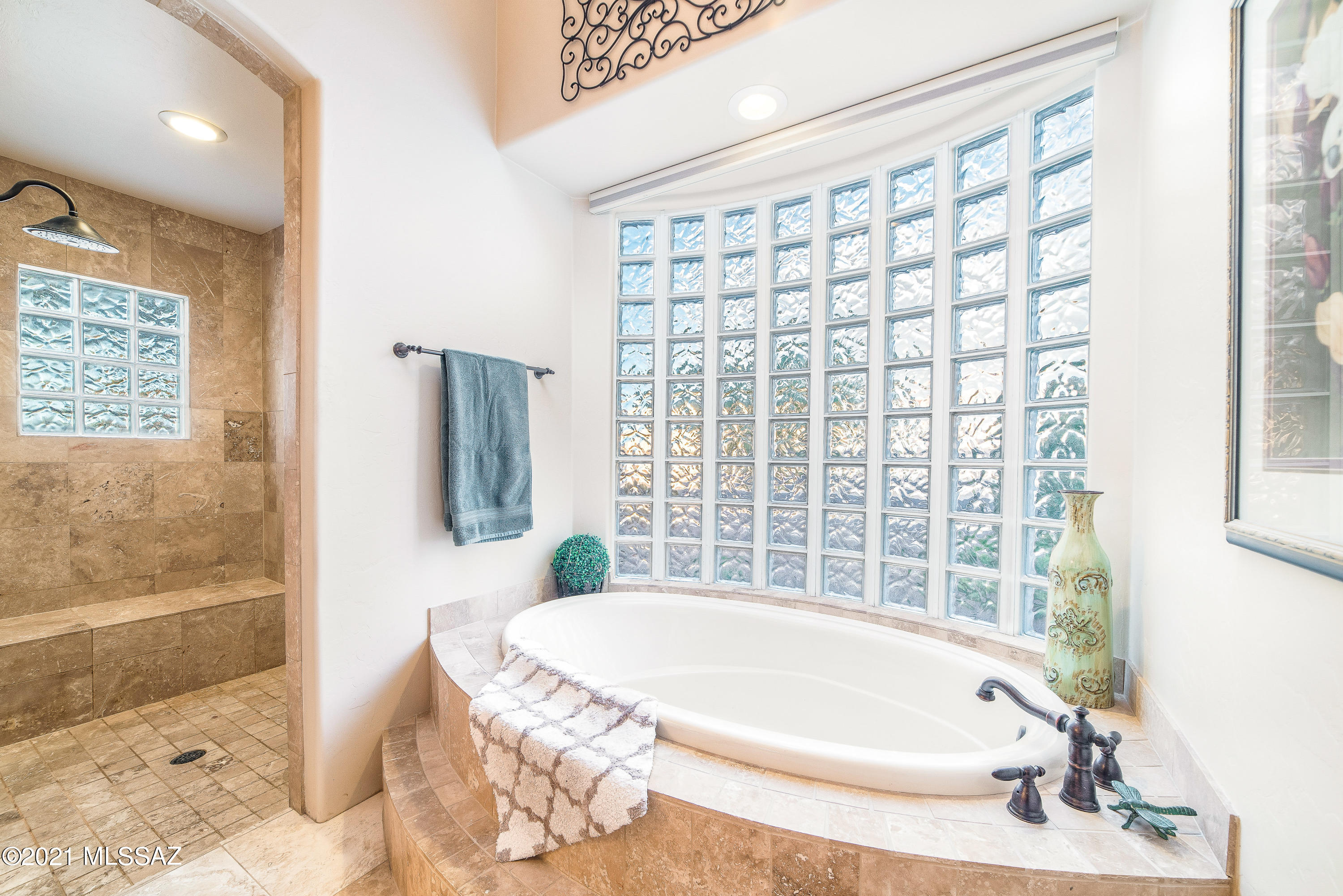 Pusch Ridge Vistas II (1-33) - Residential