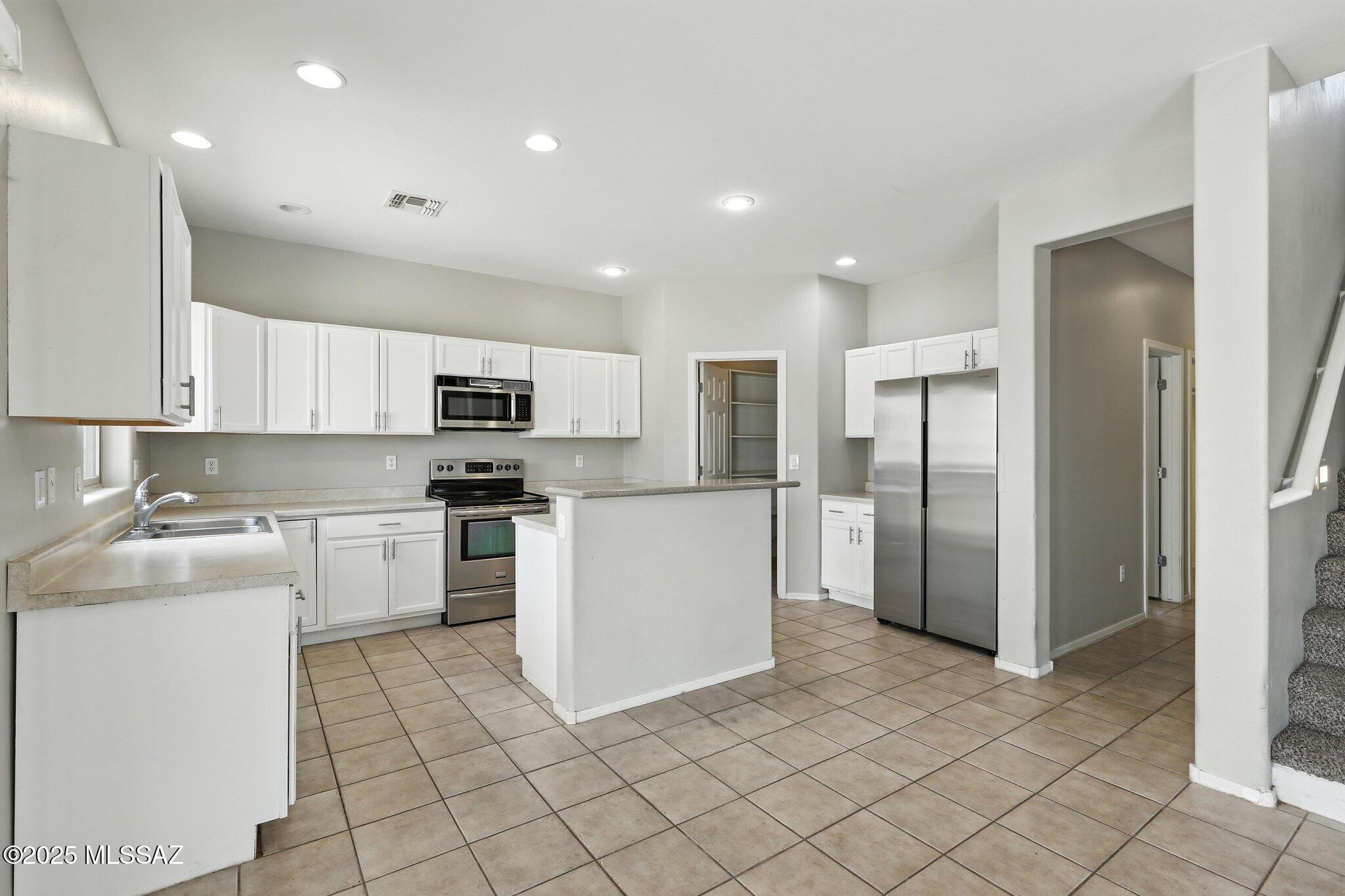 Red Rock Village 1 - Residential