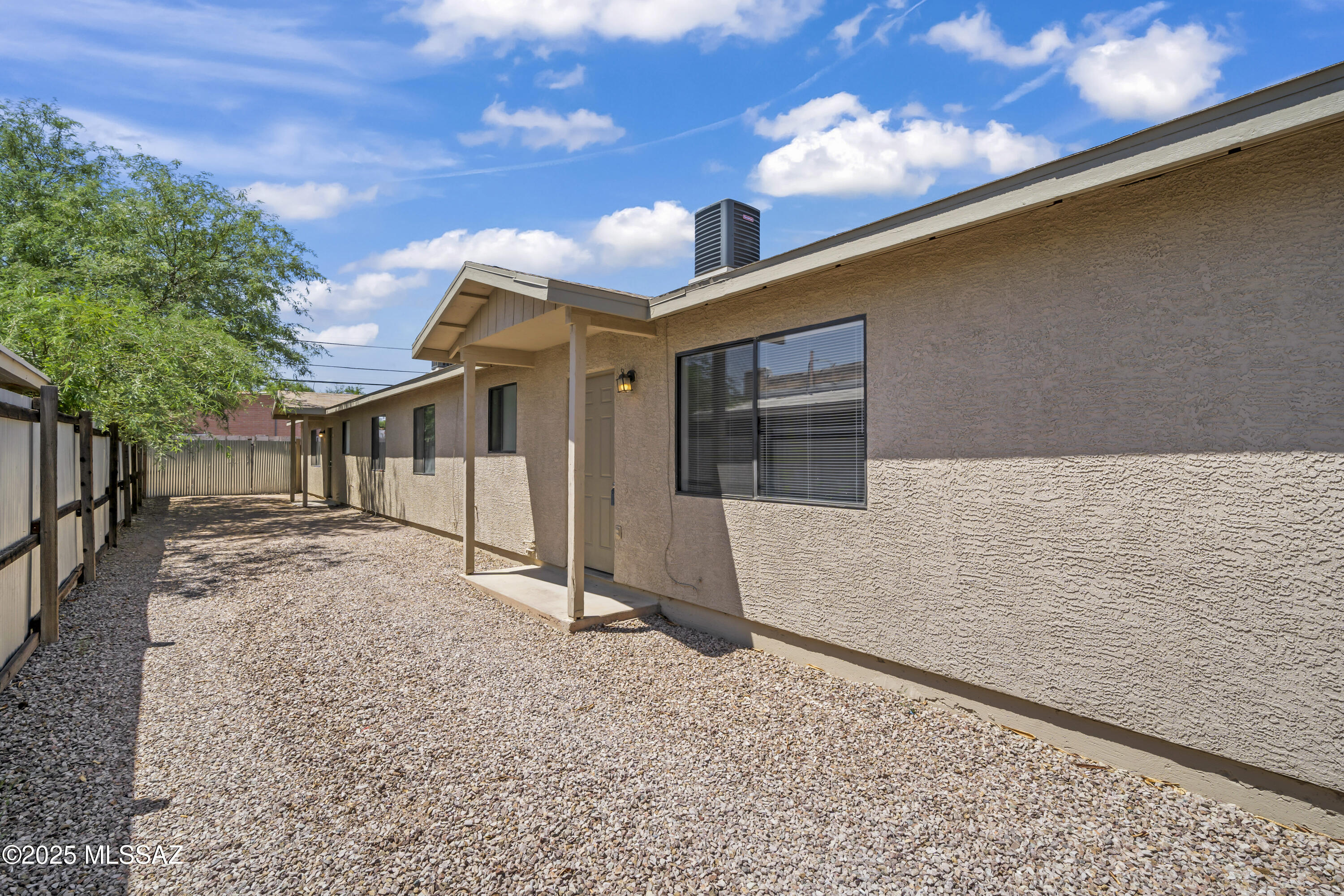 1107 W Sonora Street