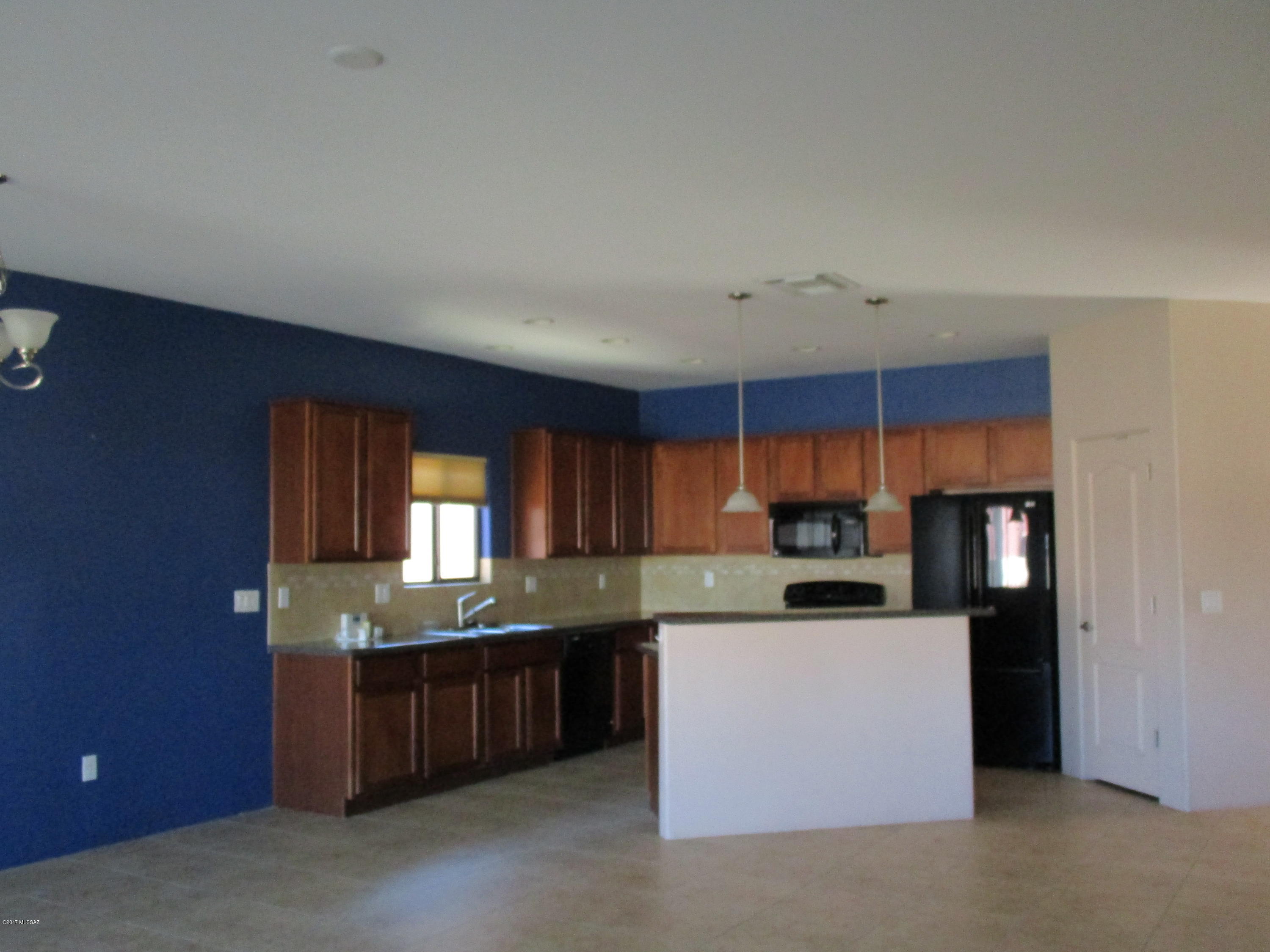 Silverbell Vista (1-40) - Residential Lease