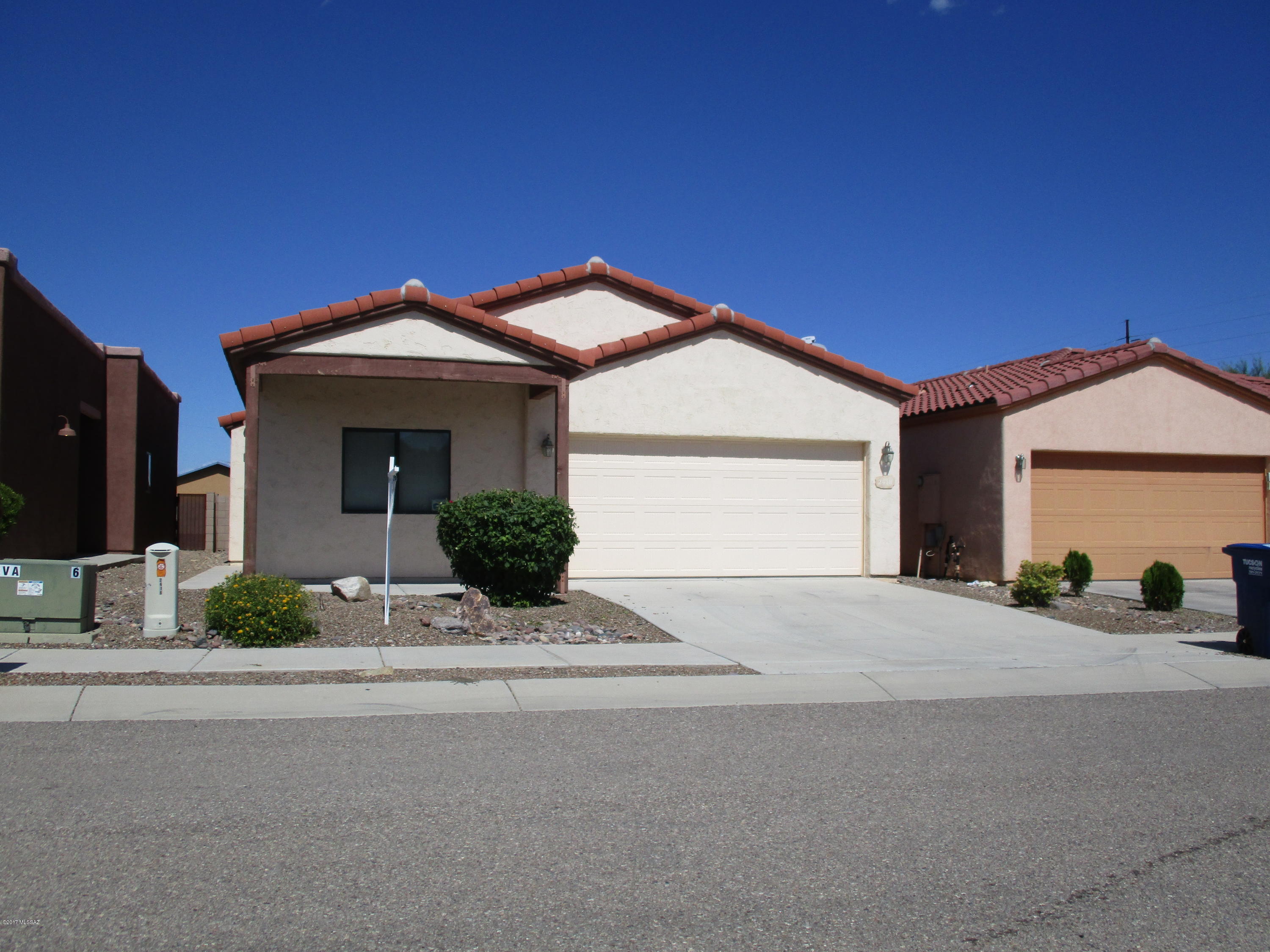 Silverbell Vista (1-40) - Residential Lease