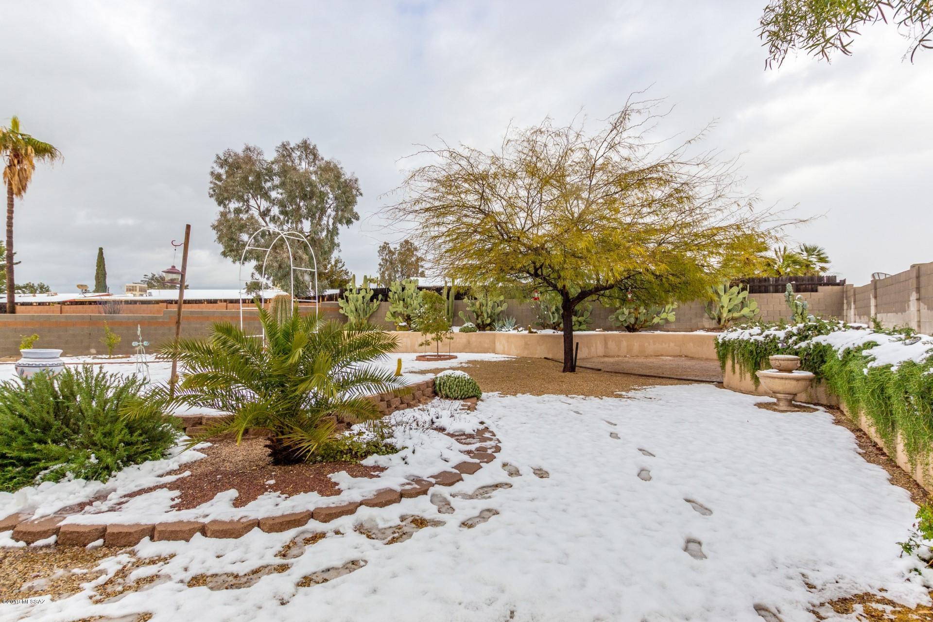 Lincoln Ridge (1-207) - Residential