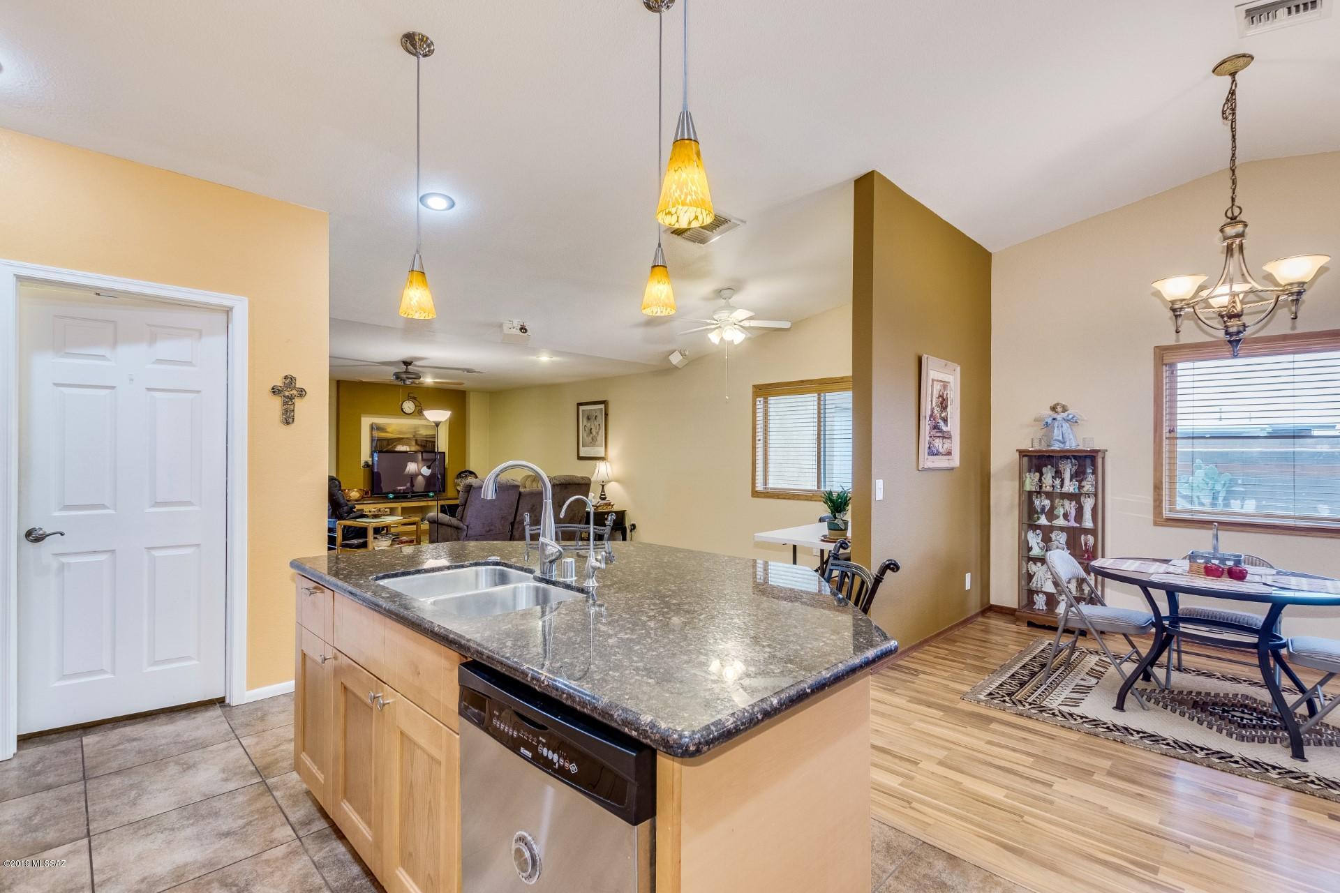 Lincoln Ridge (1-207) - Residential