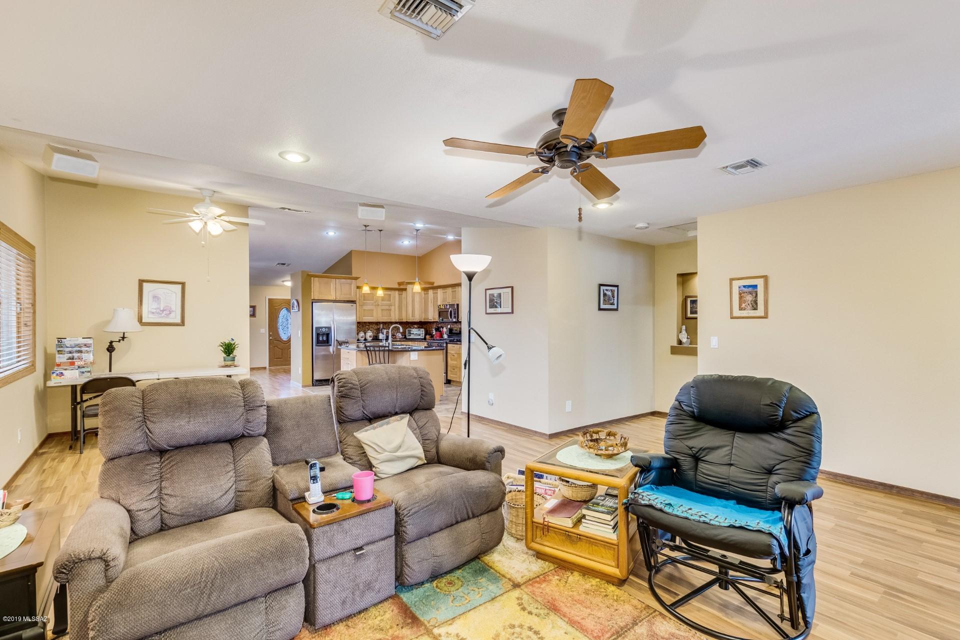 Lincoln Ridge (1-207) - Residential
