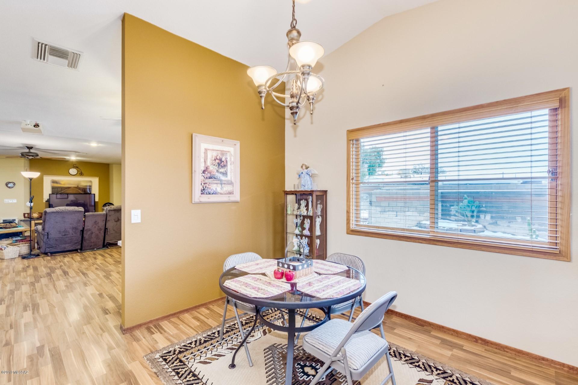 Lincoln Ridge (1-207) - Residential