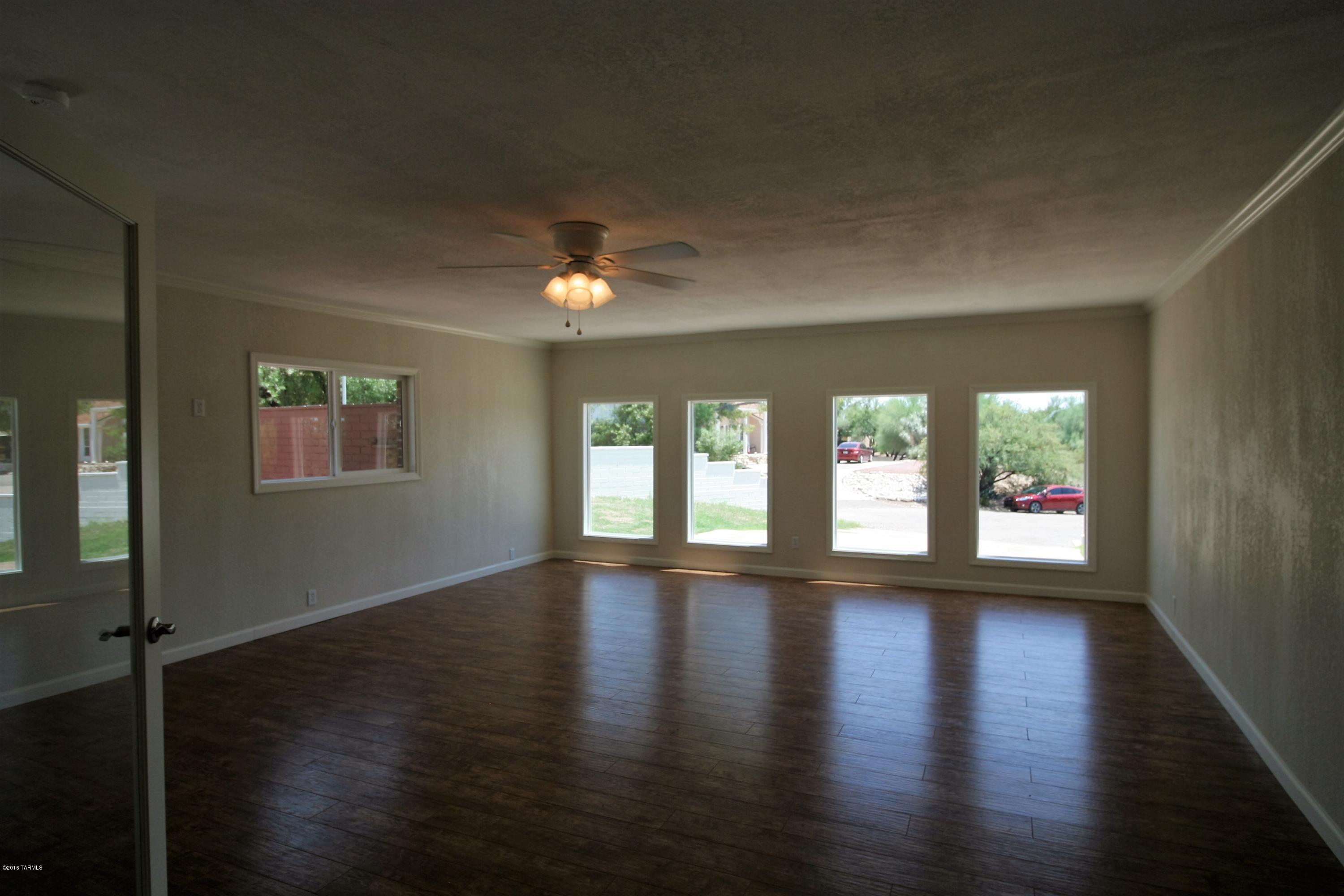Pantano Ridge Estates - Residential