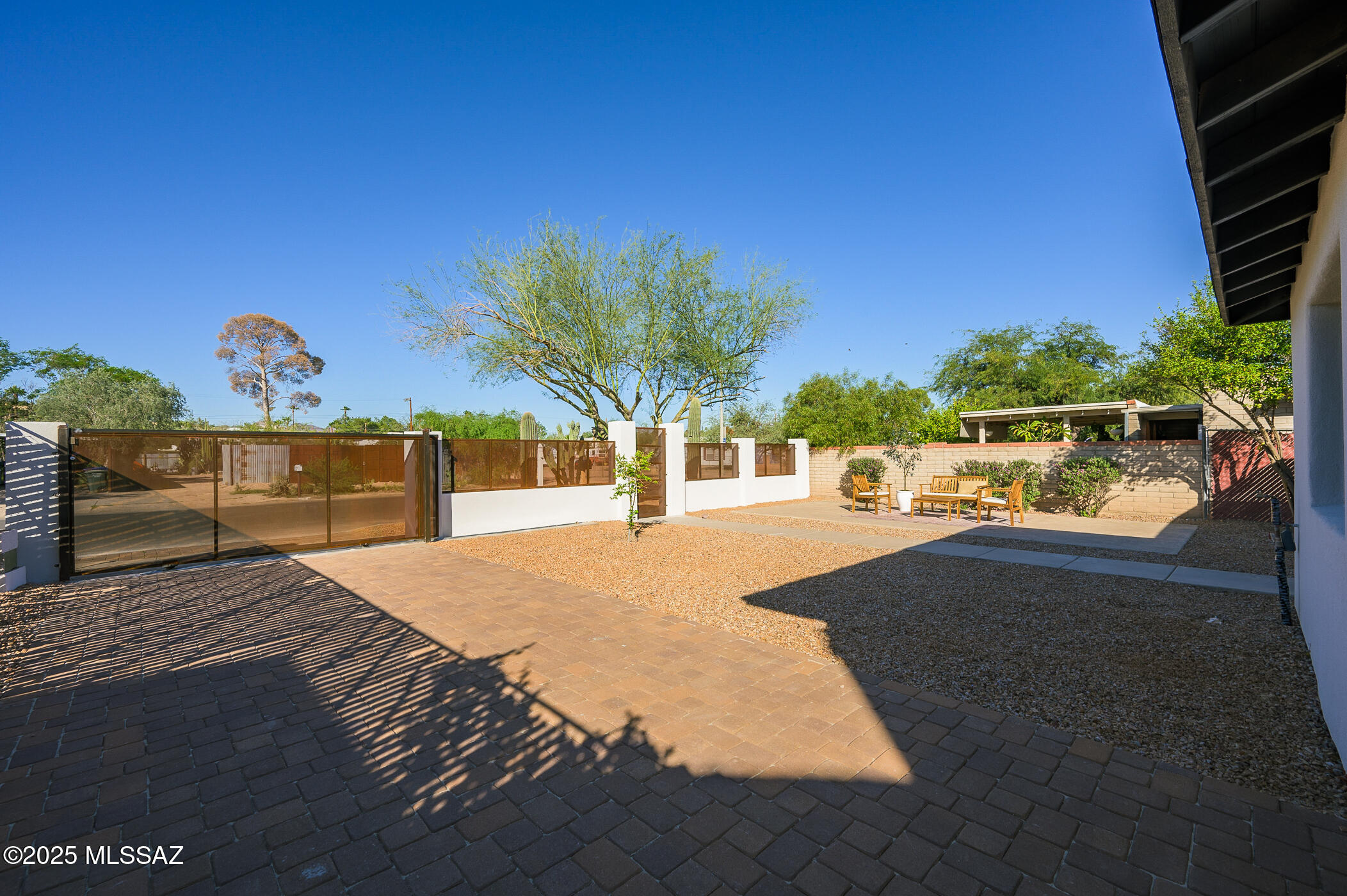 218 N Westmoreland Avenue