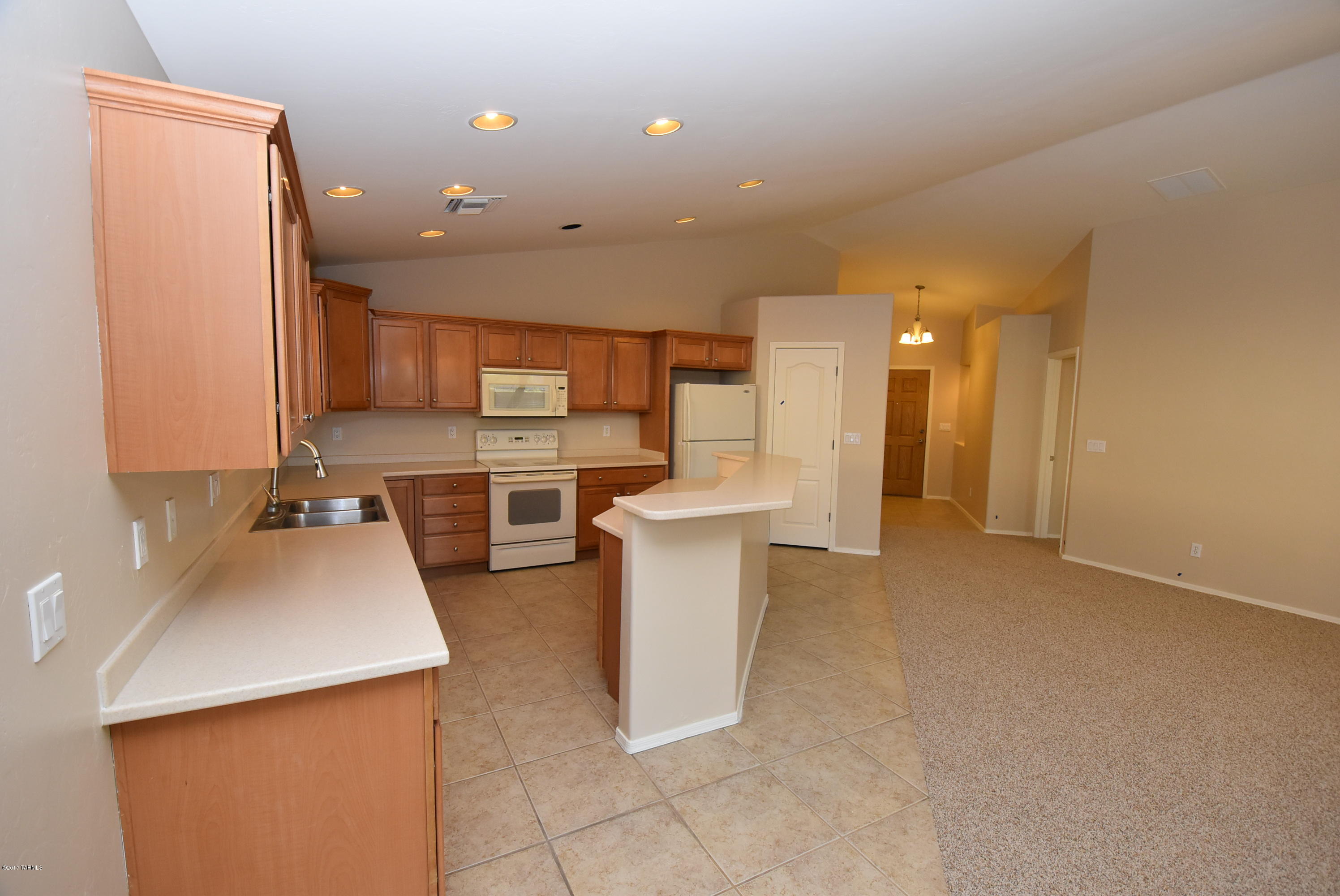 Colina De Oro (1-138) - Residential Lease