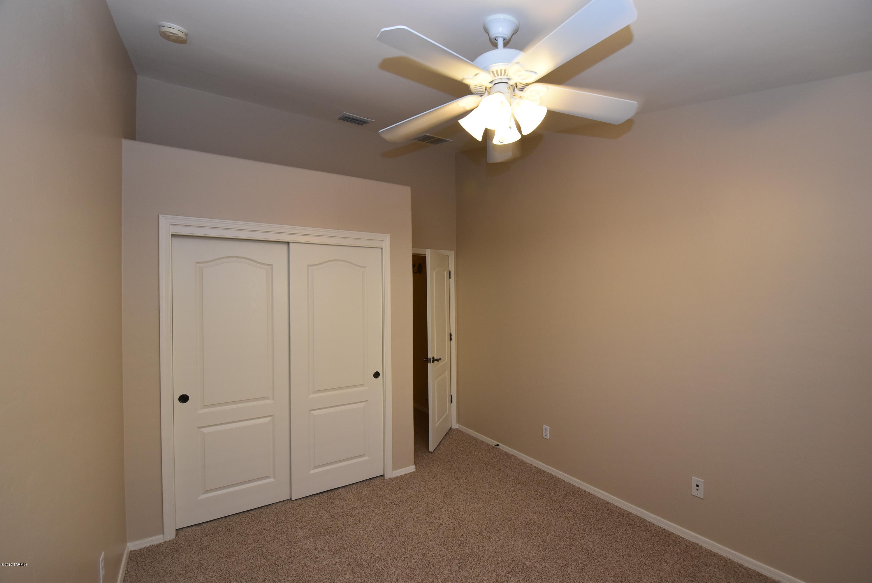 Colina De Oro (1-138) - Residential Lease