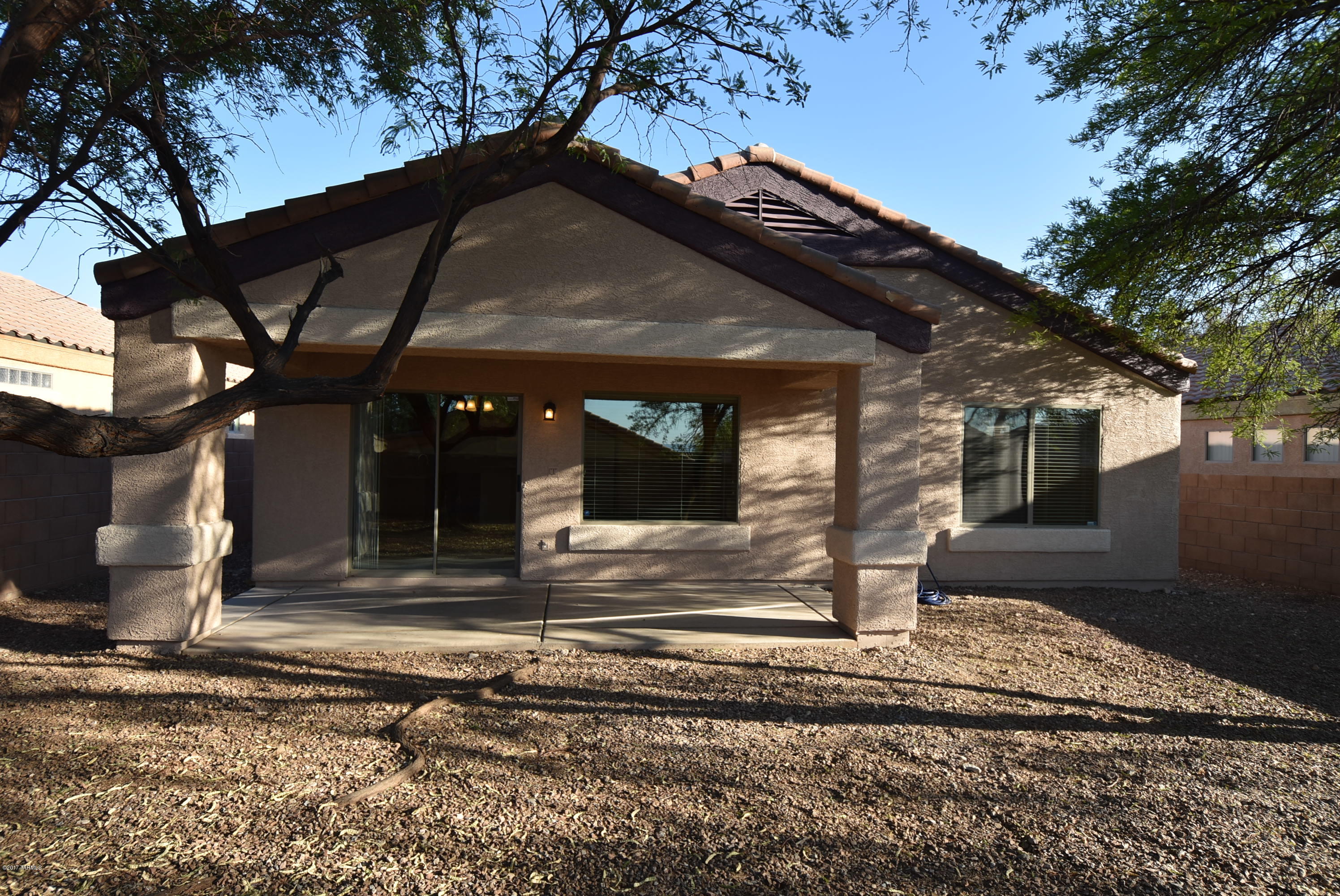 Colina De Oro (1-138) - Residential Lease