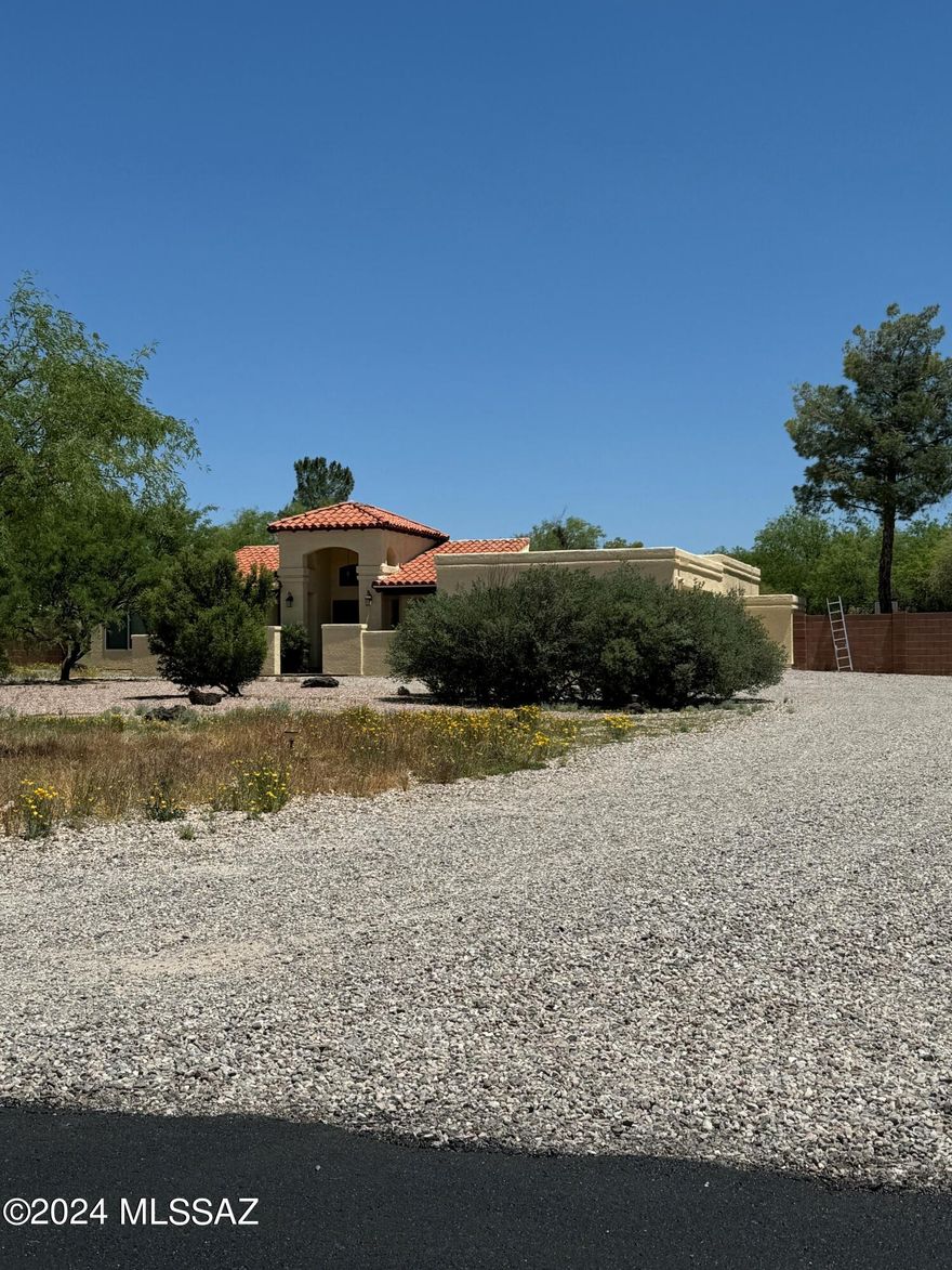 Beautifully remodeled home in desirable 49ers Country Club!