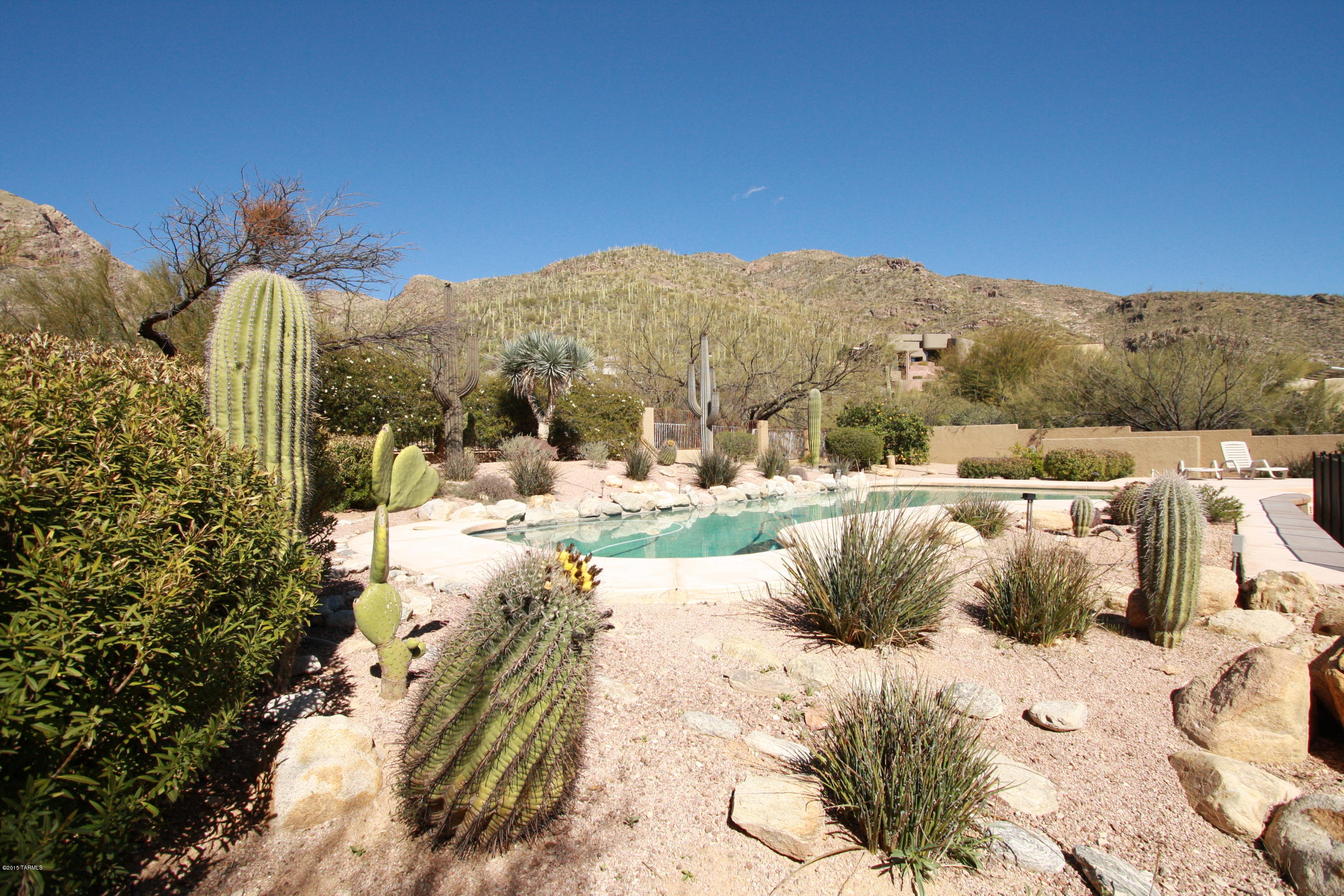 Sin Vacas (1-127 & 129-235) - Residential Lease