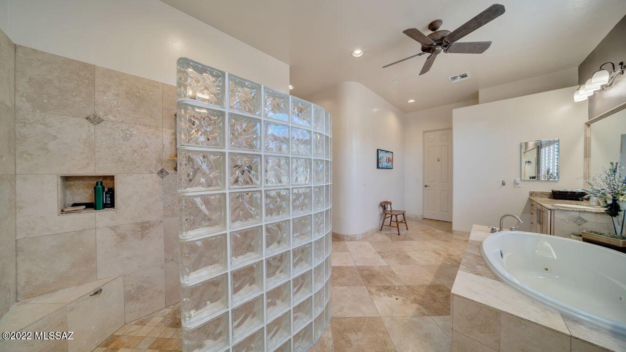 Dos Lagos at Dove Mountain (1-91) - Residential