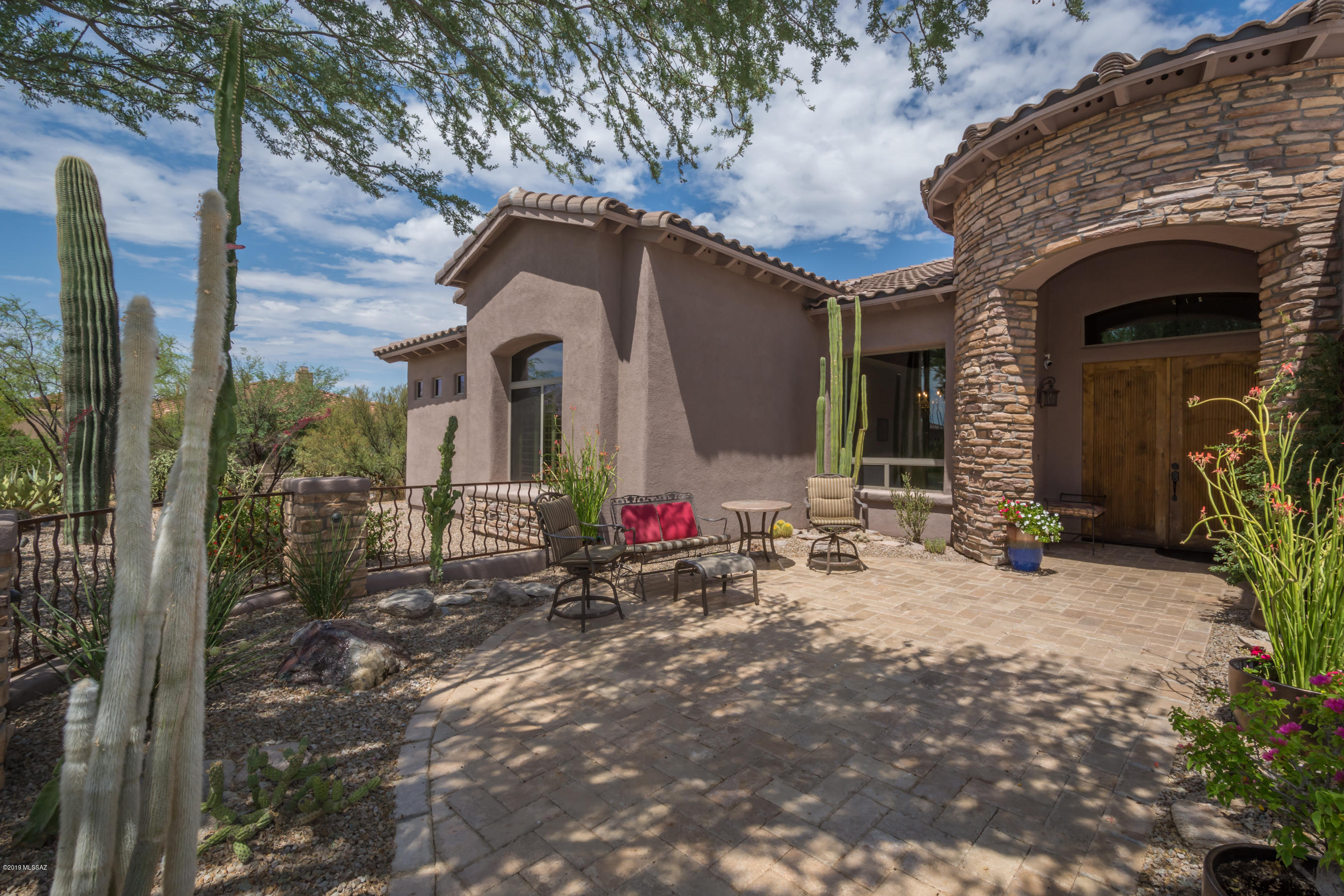 Dos Lagos at Dove Mountain (1-91) - Residential