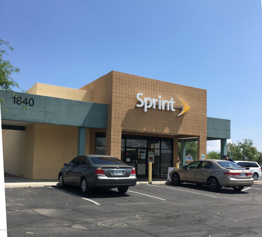 Great investment opportunity! Free-standing, recently remodeled Sprint store (NNN lease) on .66 acres just one-half mile from I-19, excellent visibility, located in the Lowe's Home Improvement center, just across from the new Fry's shopping center. 6% CAP Rate. Tucson C-2 zoning.
