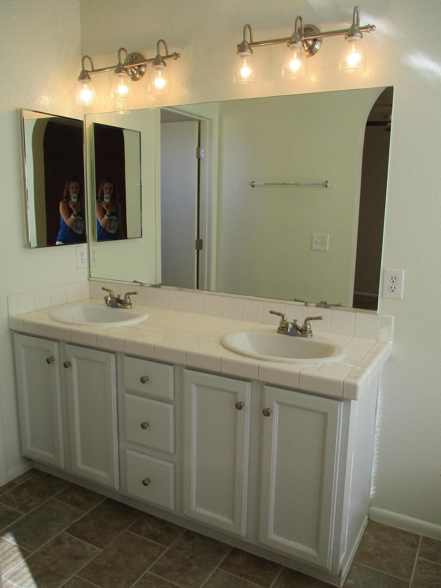 Silver Pass PH. II (277-395) - Residential Lease