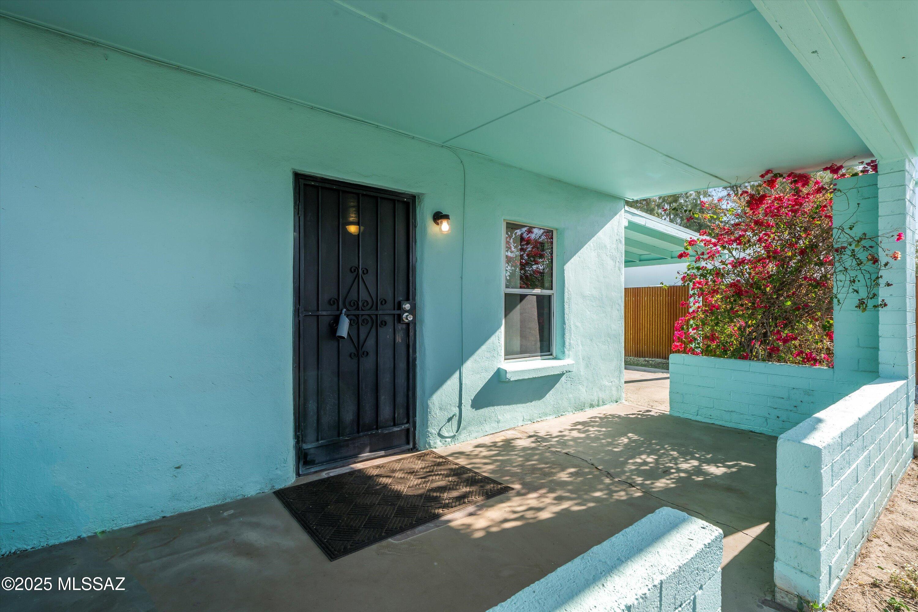 1008 W Ontario Street