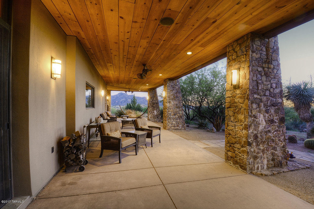 Rail X Ranch Est - Residential