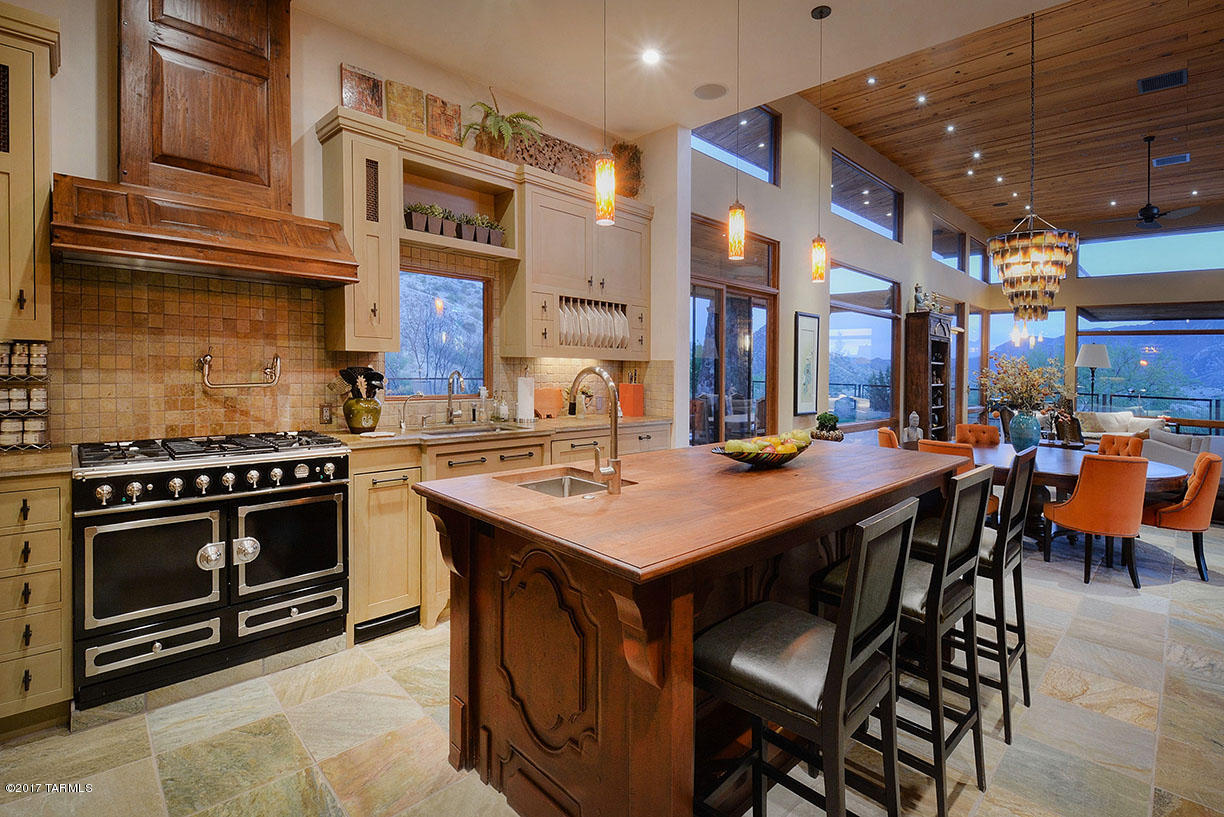 Rail X Ranch Est - Residential