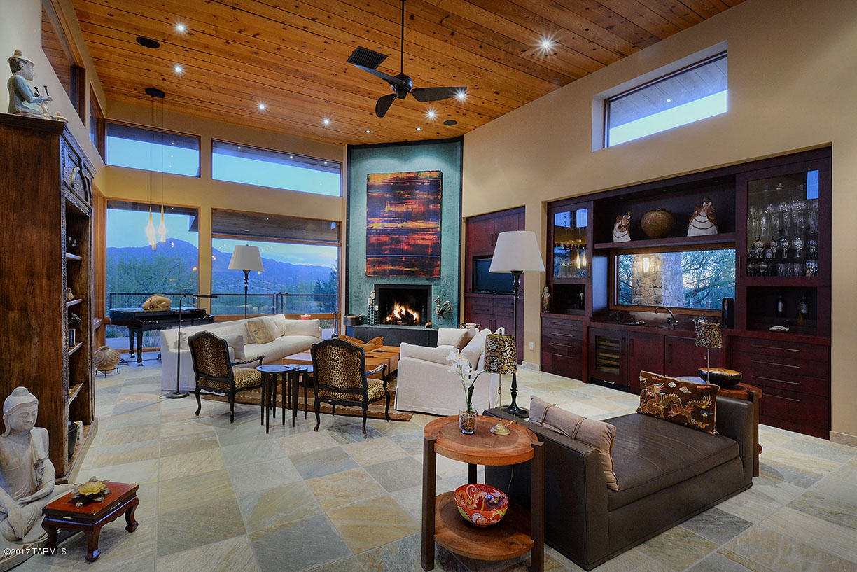 Rail X Ranch Est - Residential