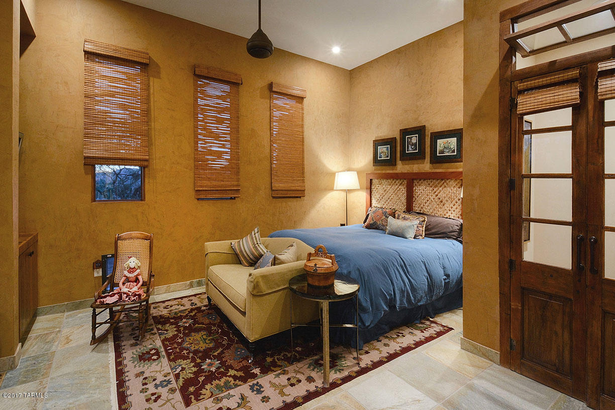Rail X Ranch Est - Residential