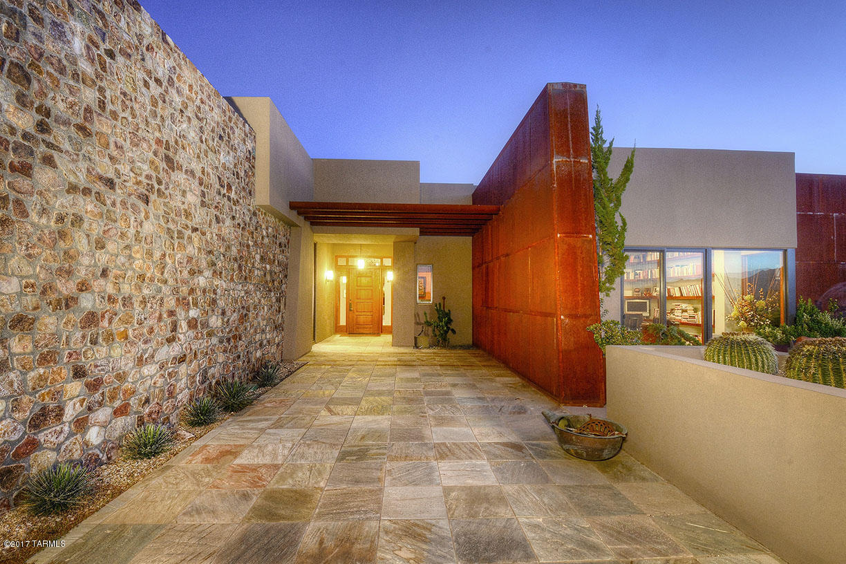 Rail X Ranch Est - Residential