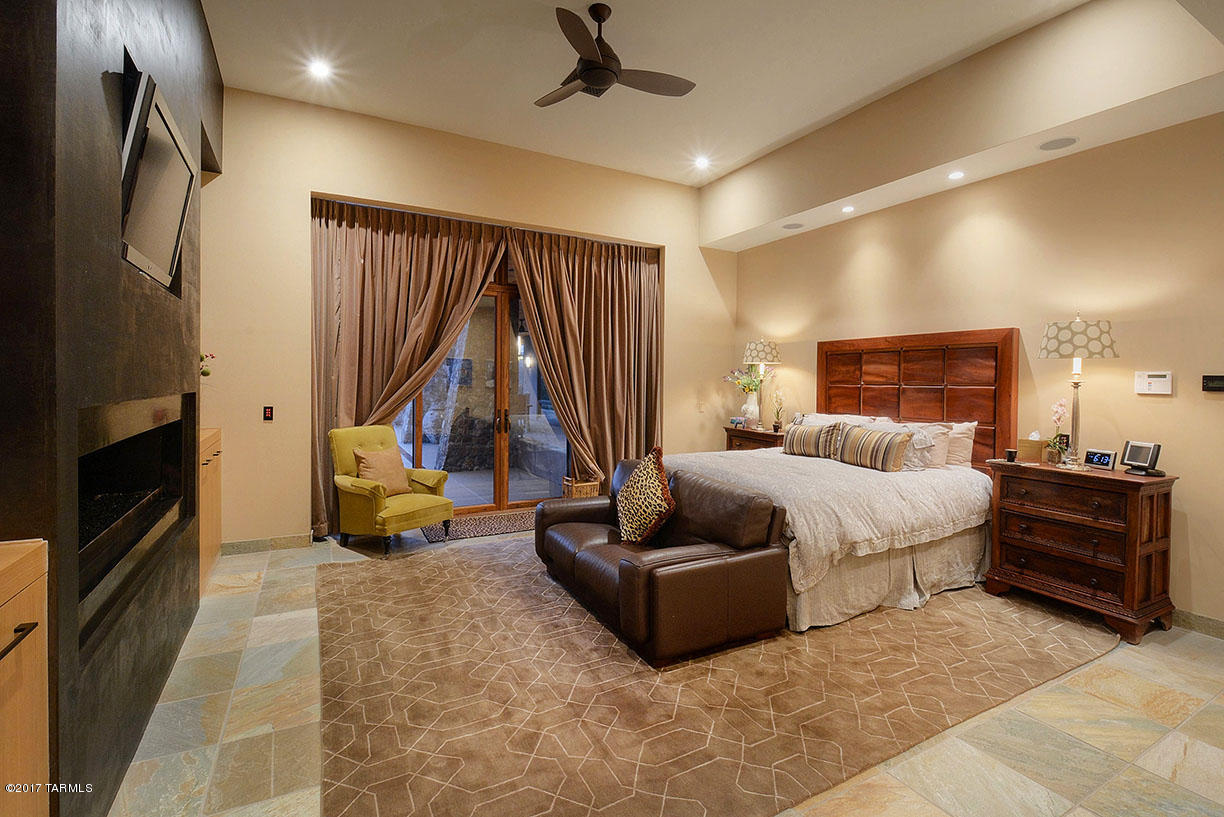 Rail X Ranch Est - Residential