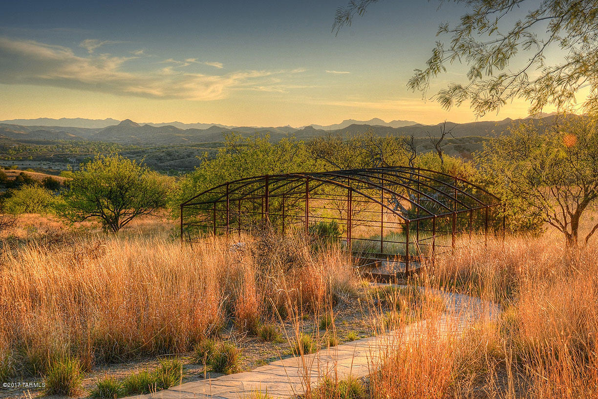Rail X Ranch Est - Residential