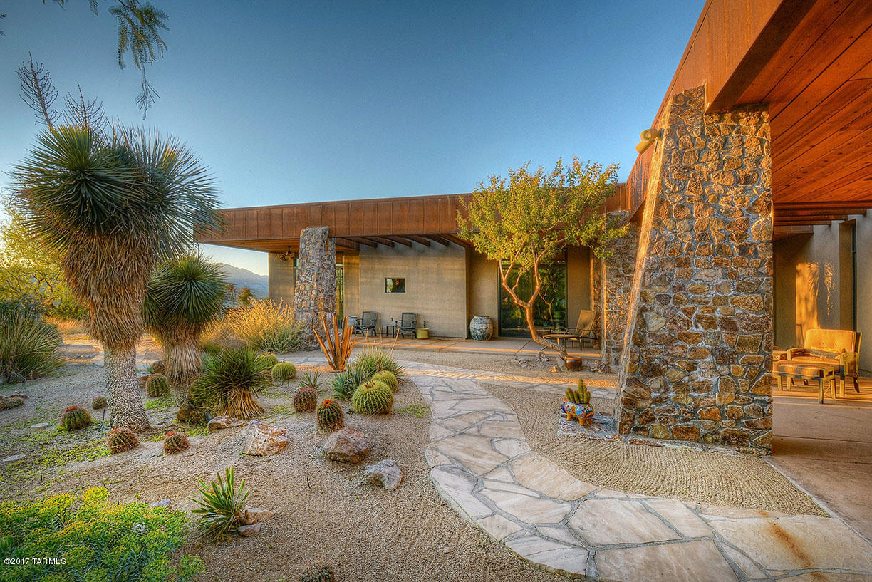 Rail X Ranch Est - Residential