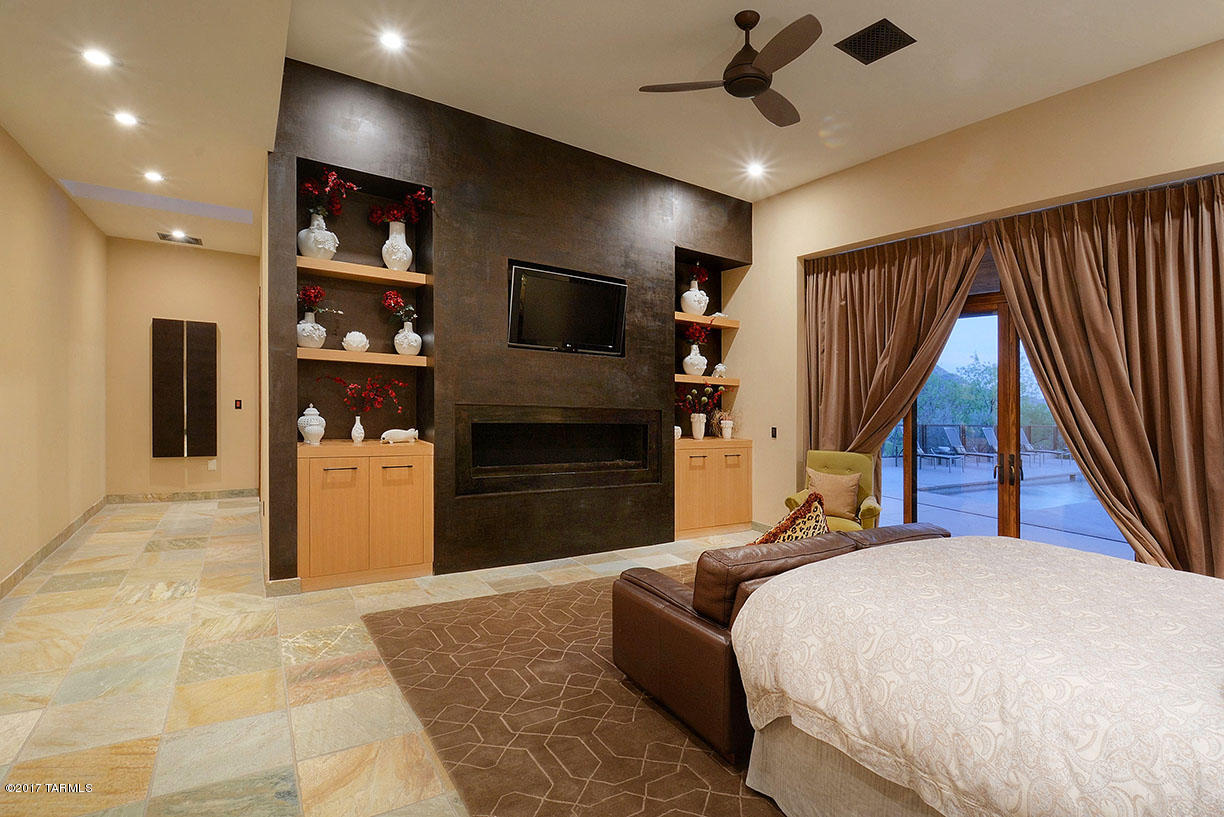 Rail X Ranch Est - Residential