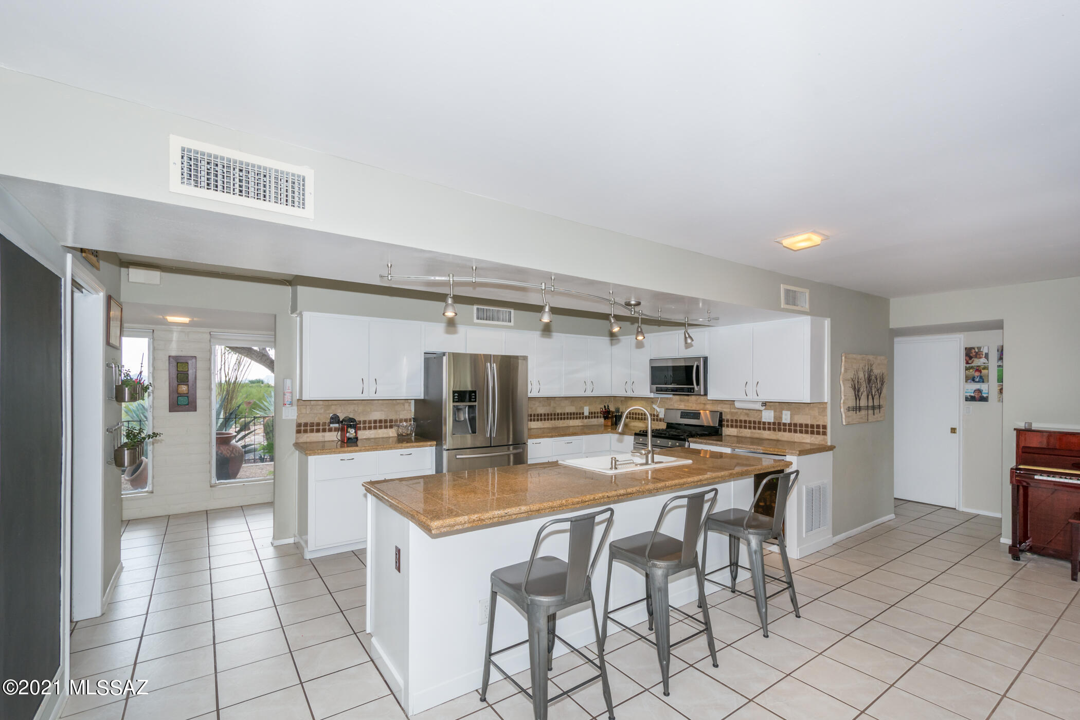 Catalina Foothills Estates NO. 7 (1-43) - Residential