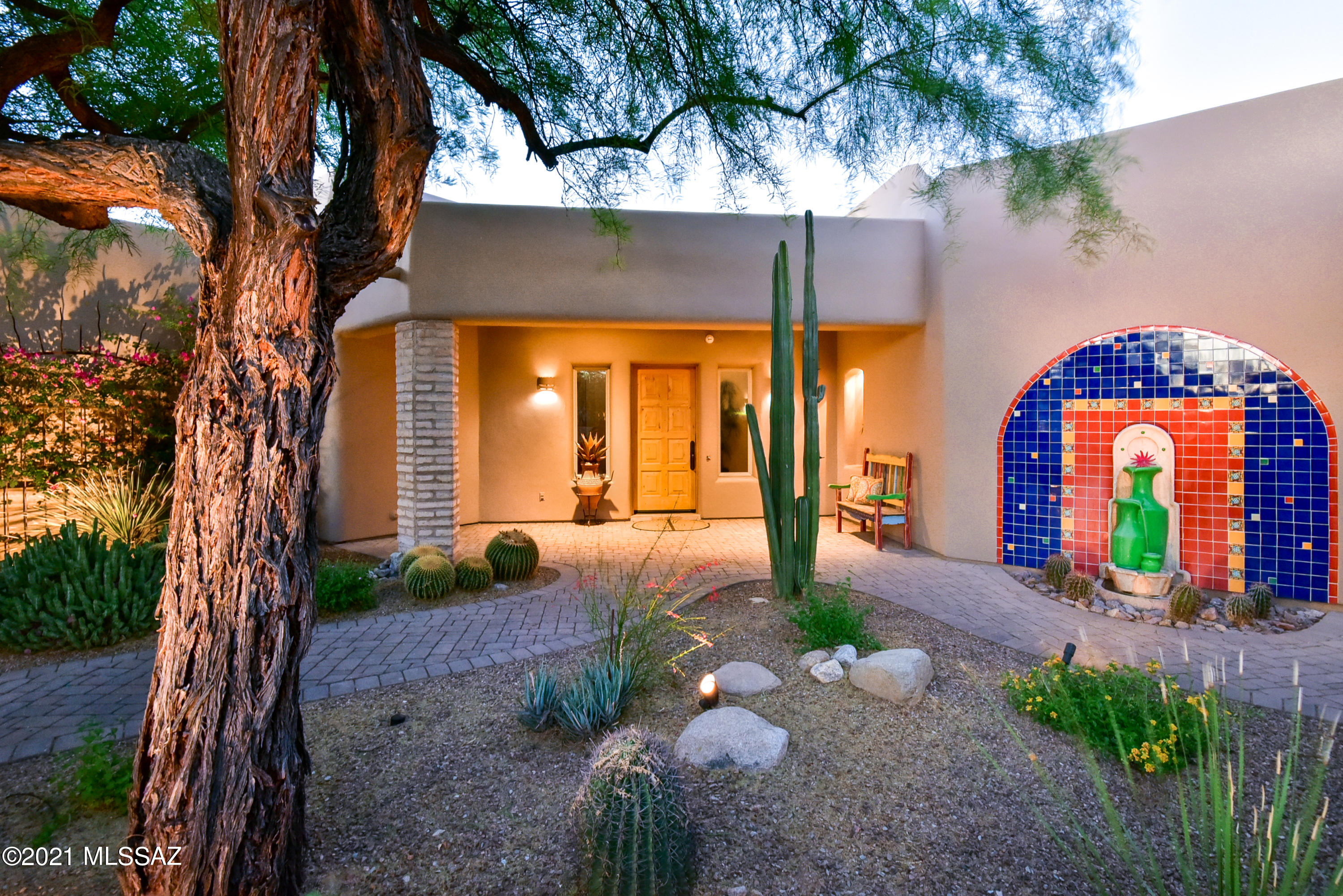 Honey Bee Ridge(The Estates At) - Residential