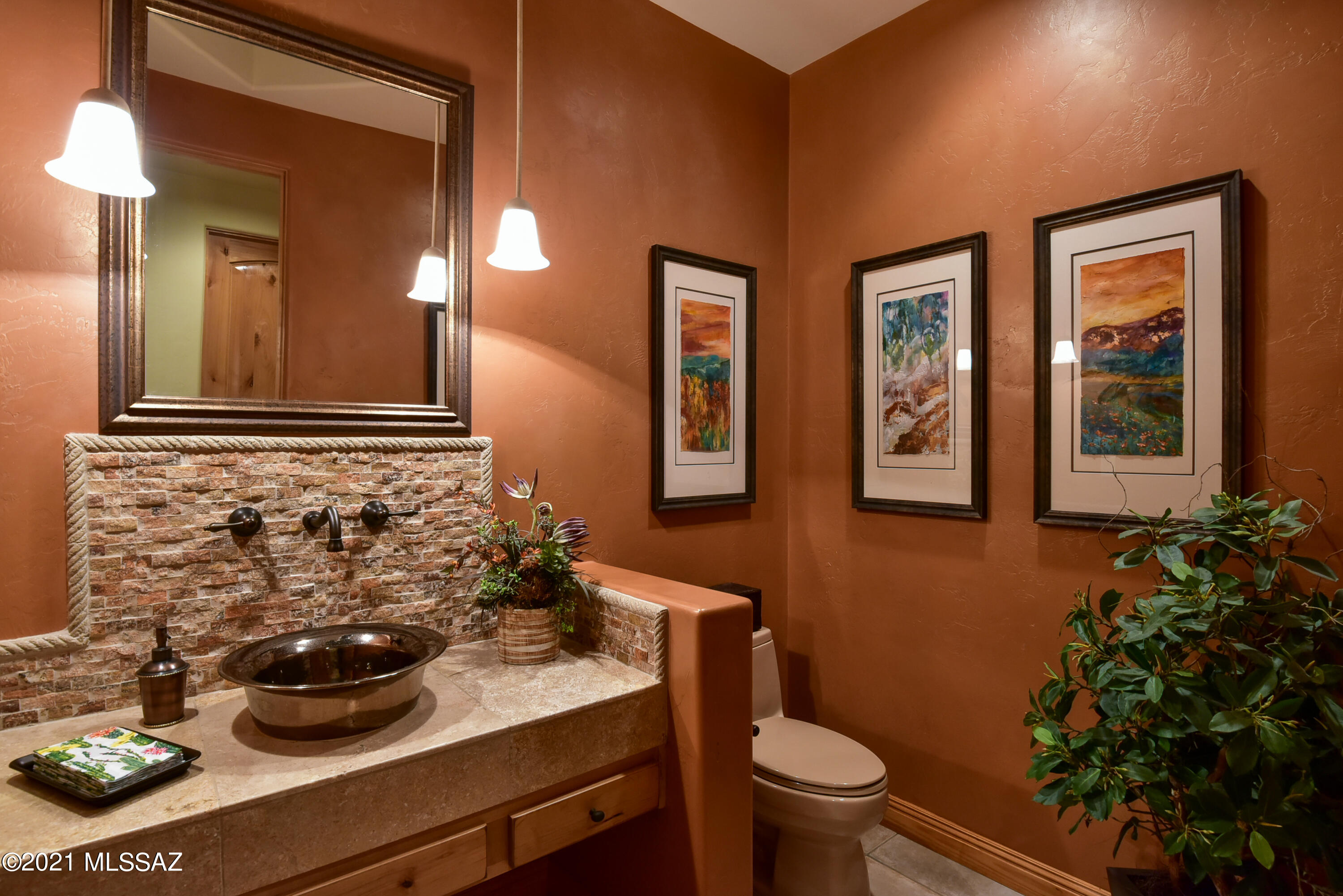 Honey Bee Ridge(The Estates At) - Residential