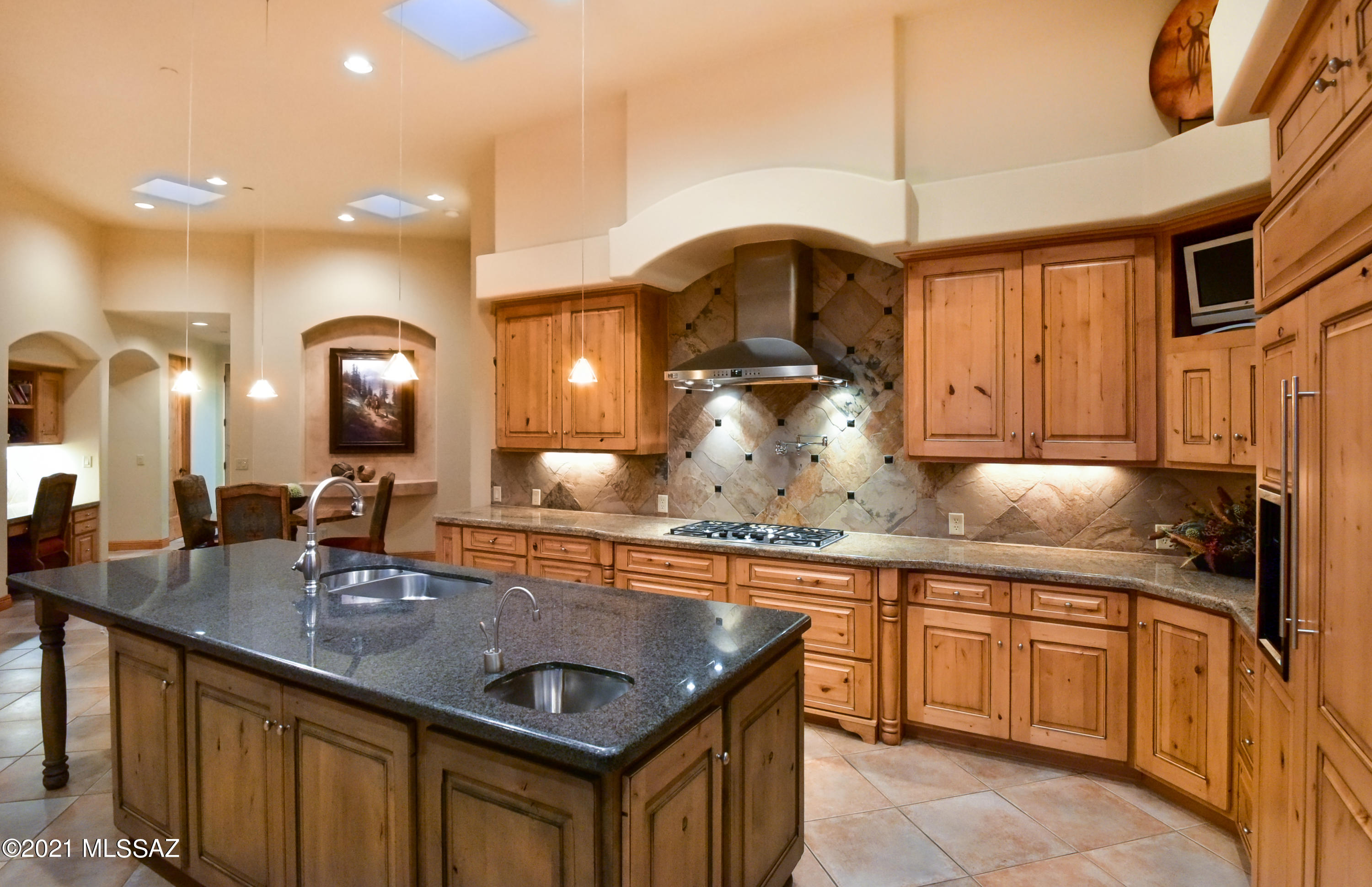 Honey Bee Ridge(The Estates At) - Residential