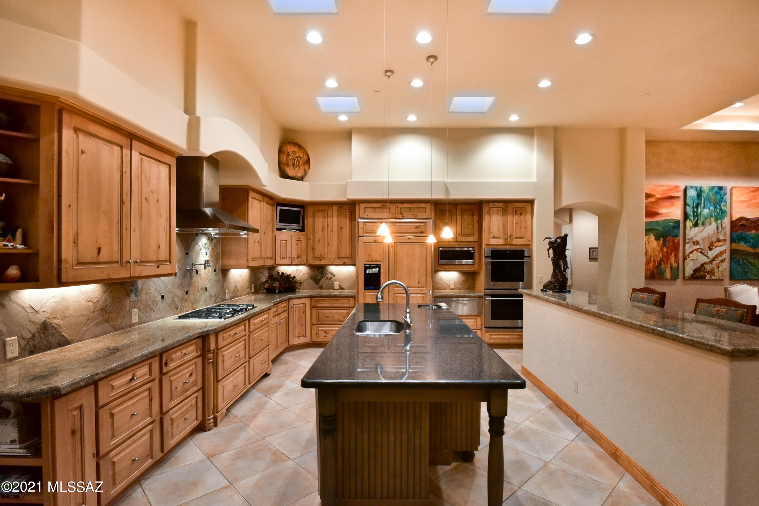 Honey Bee Ridge(The Estates At) - Residential