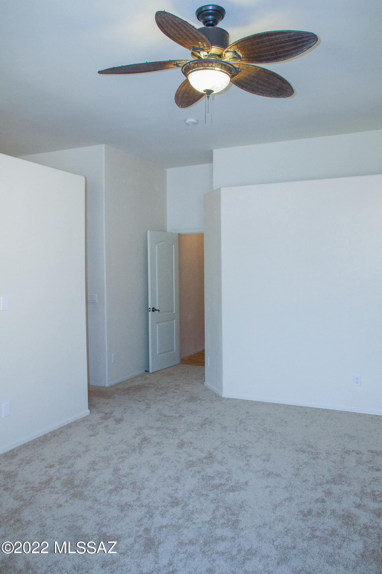 Somerset Canyon Neighborhood 10, Par. X,Y - Residential Lease
