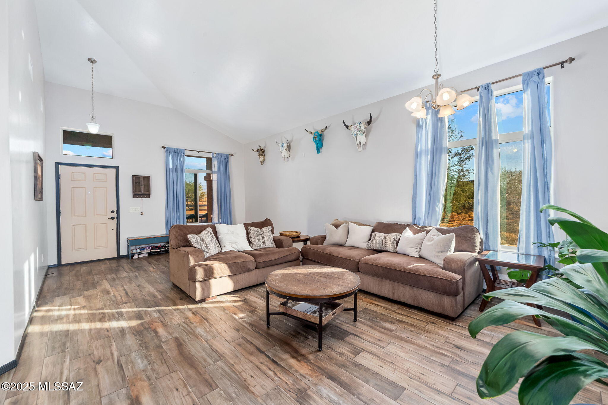 3543 E Sweet Grass Trail