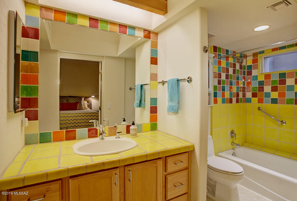 Village On Hacienda Del Sol - Residential