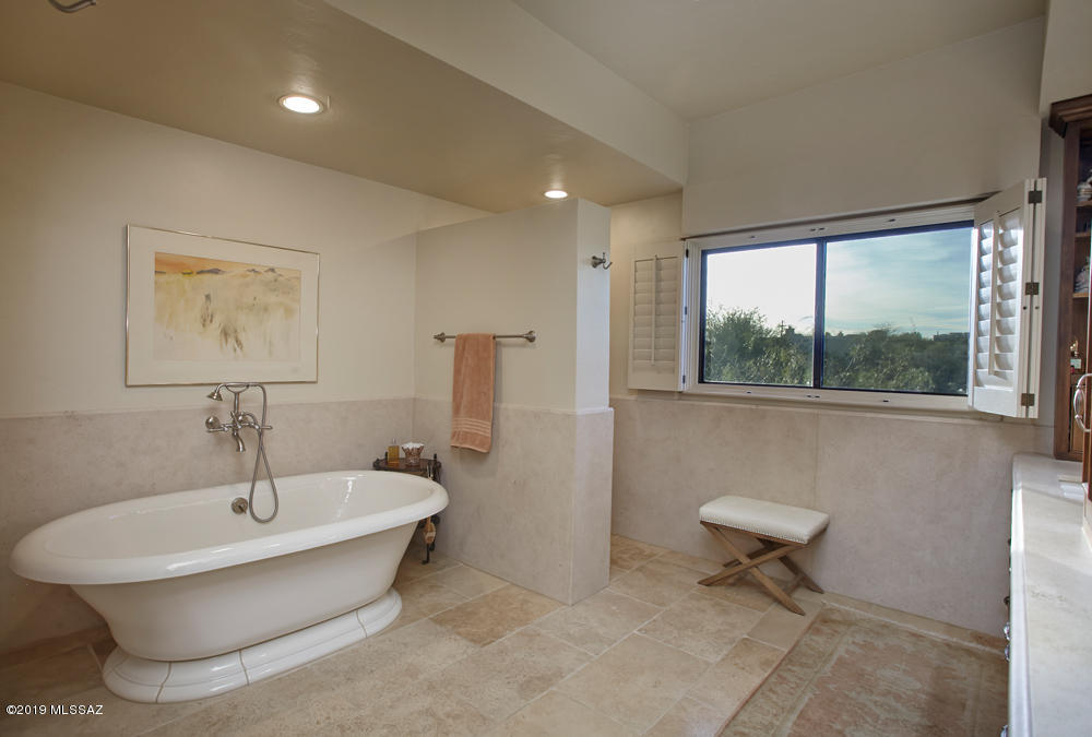 Village On Hacienda Del Sol - Residential